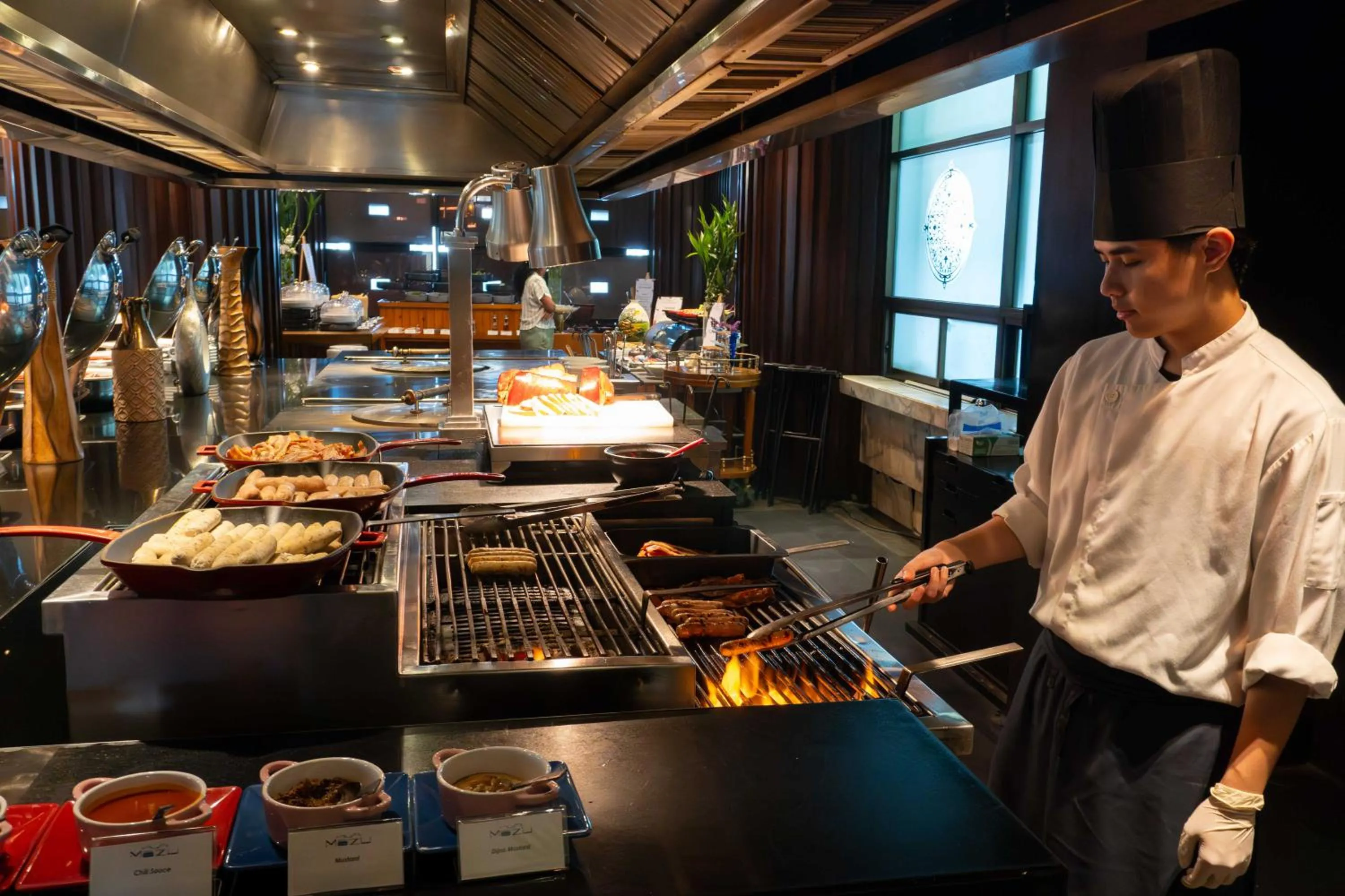 Restaurant/places to eat in lebua at State Tower