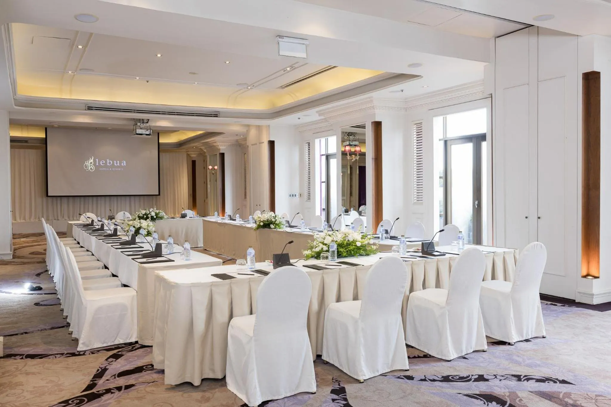 Meeting/conference room in lebua at State Tower