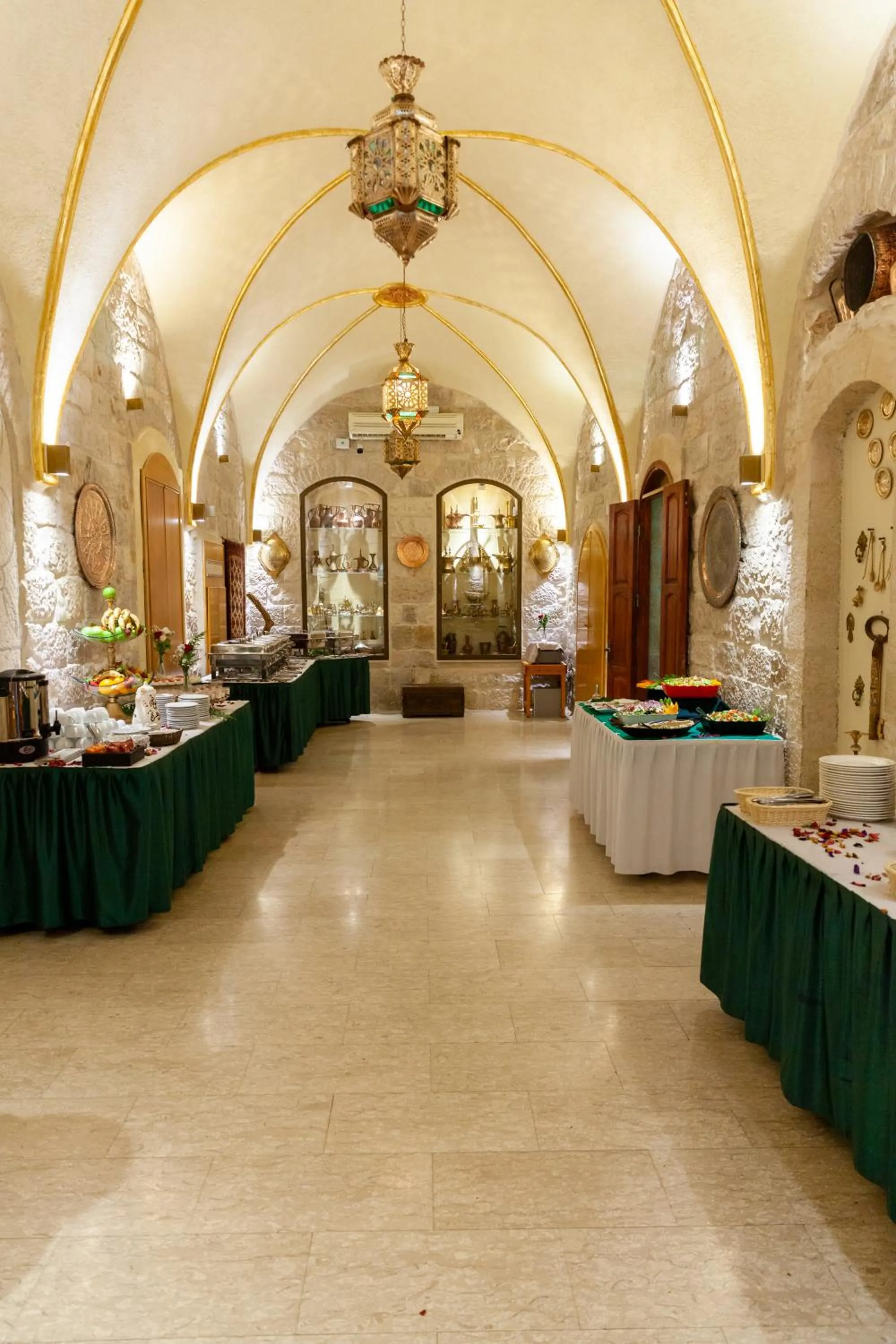 Restaurant/places to eat in Azzahra Boutique Hotel & Restaurant - Jerusalem