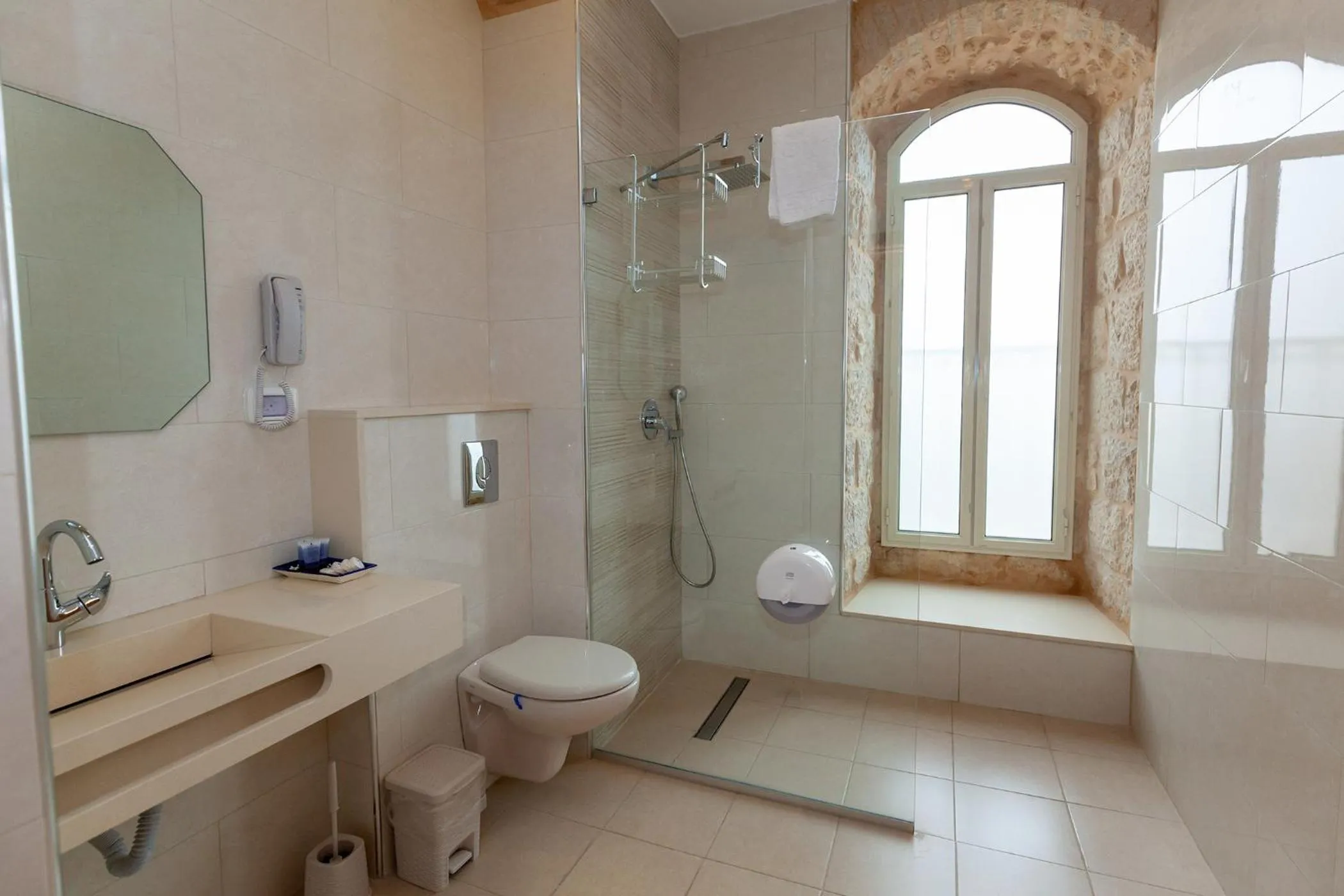 Bathroom in Azzahra Boutique Hotel & Restaurant - Jerusalem