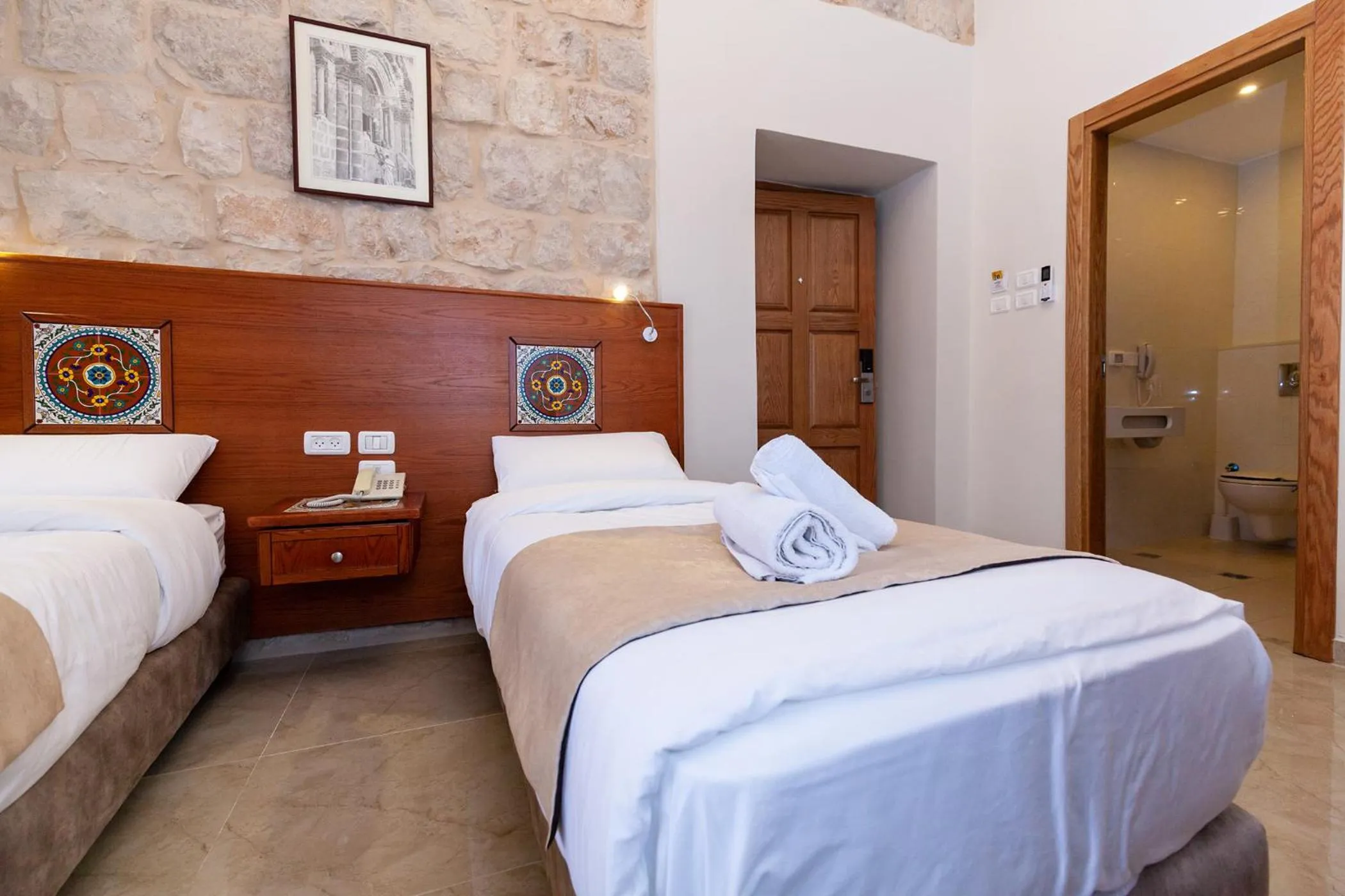 Bed in Azzahra Boutique Hotel & Restaurant - Jerusalem