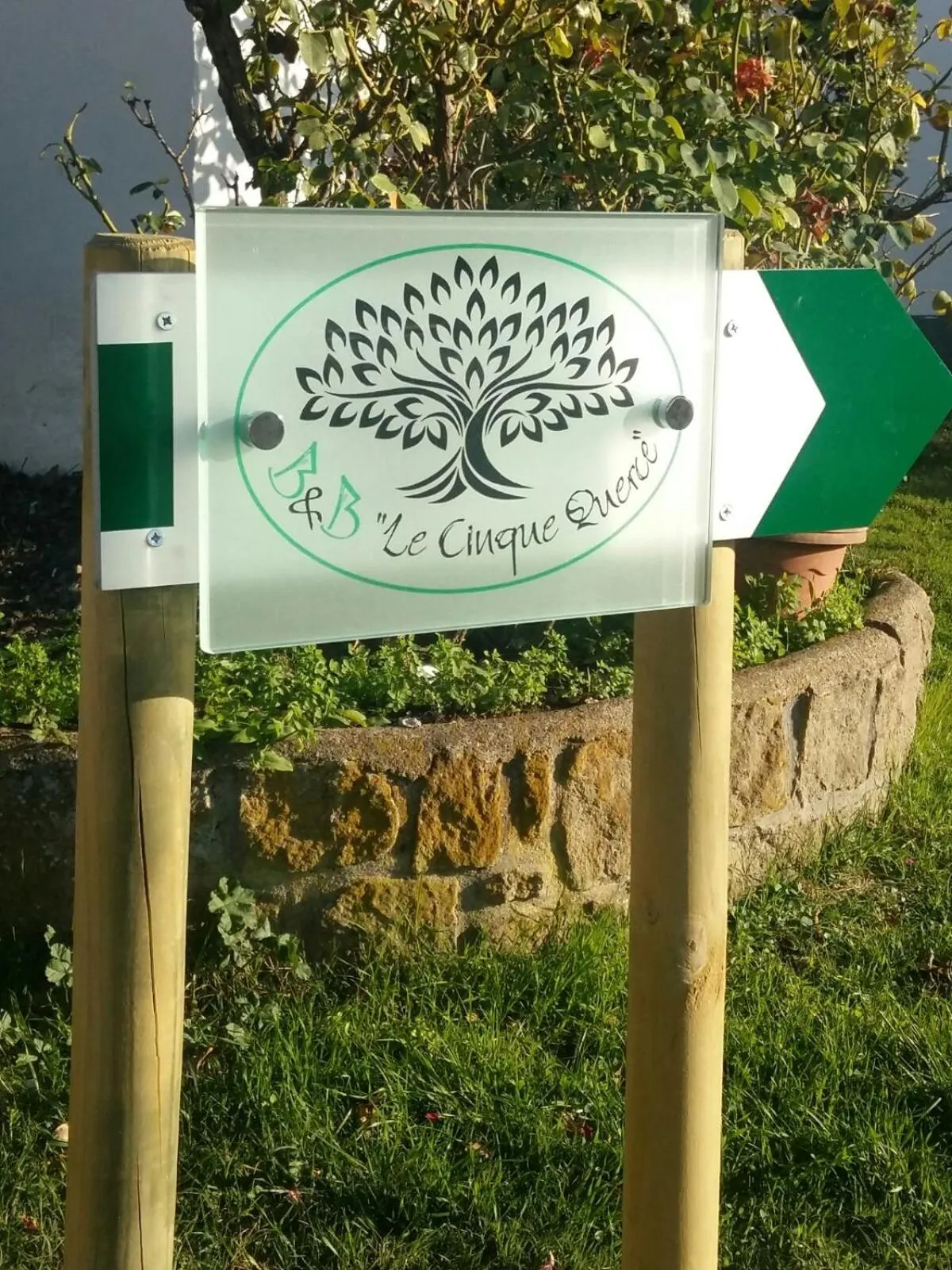 Property logo or sign in B&B Le Cinque Querce