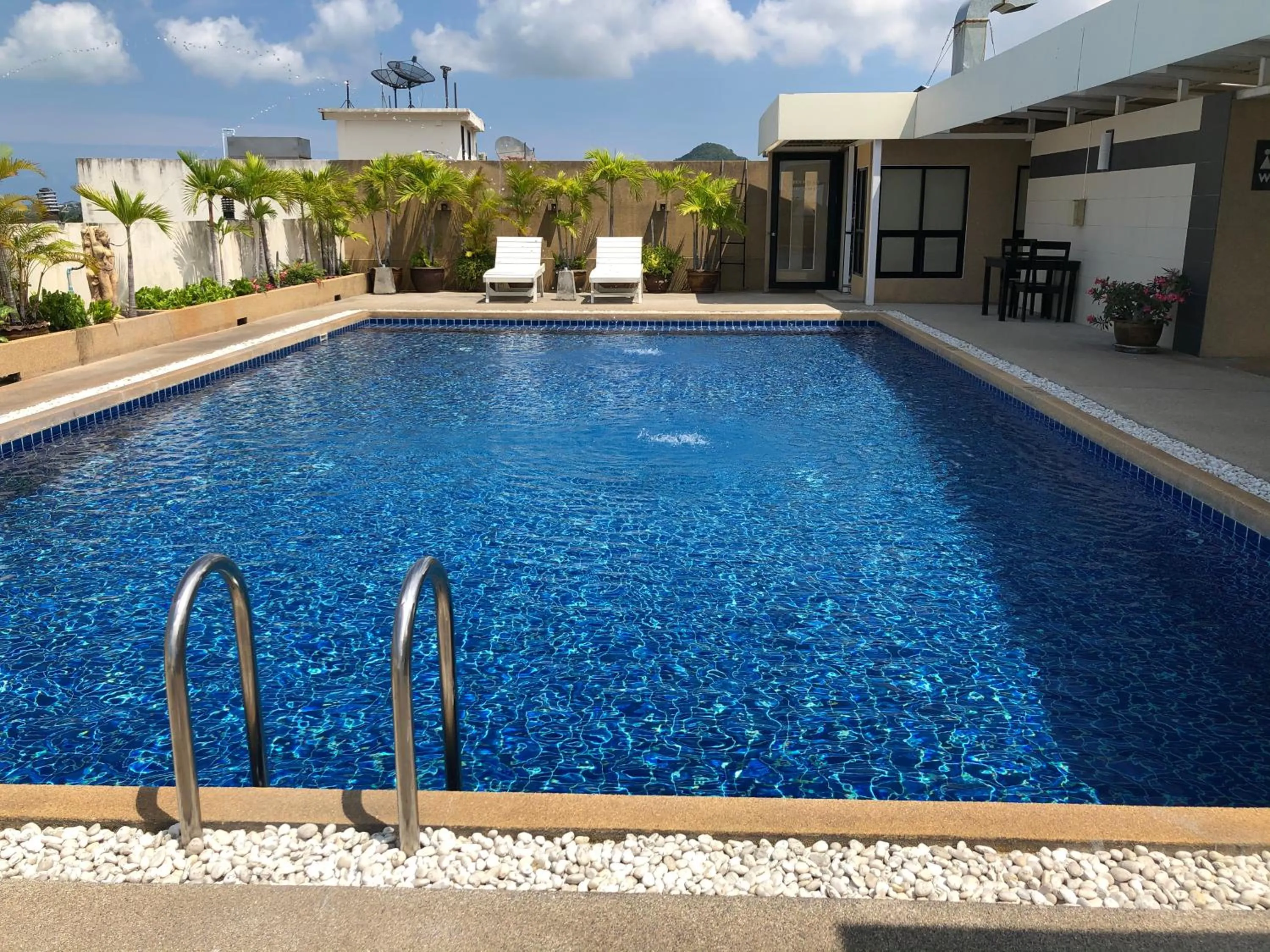Swimming pool in Amarin Samui Hotel - SHA Plus Certified