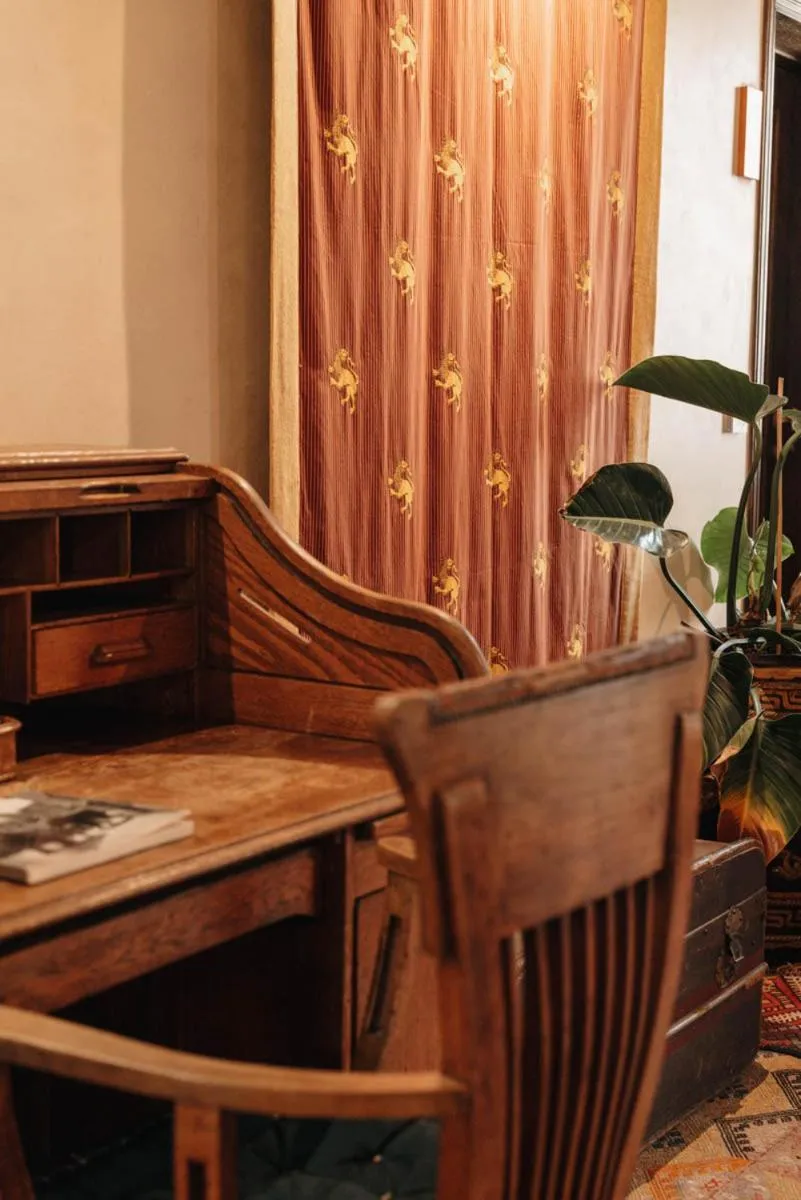 Seating area in Novecento Boutique Hotel