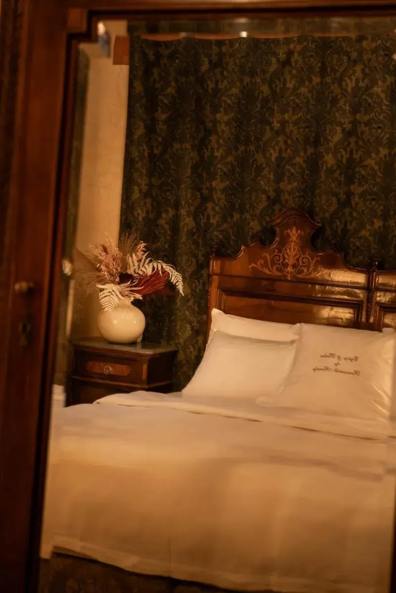 Classic Double Room in Novecento Boutique Hotel Classic Double Room in Novecento Boutique Hotel