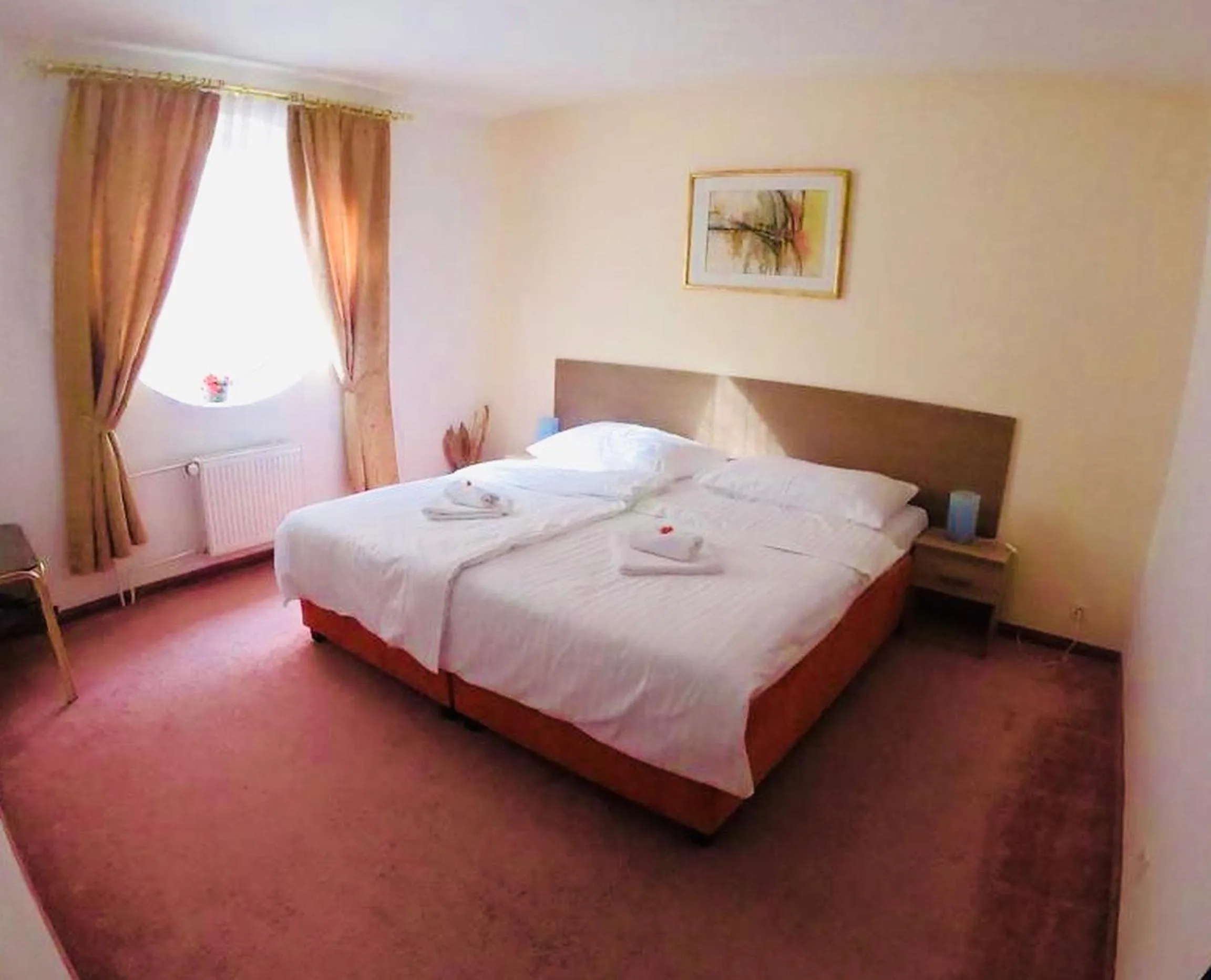 Bed in Interhotel America