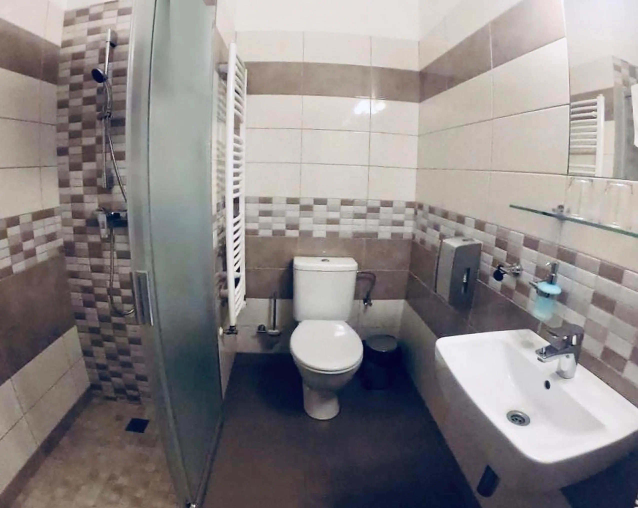 Bathroom in Interhotel America