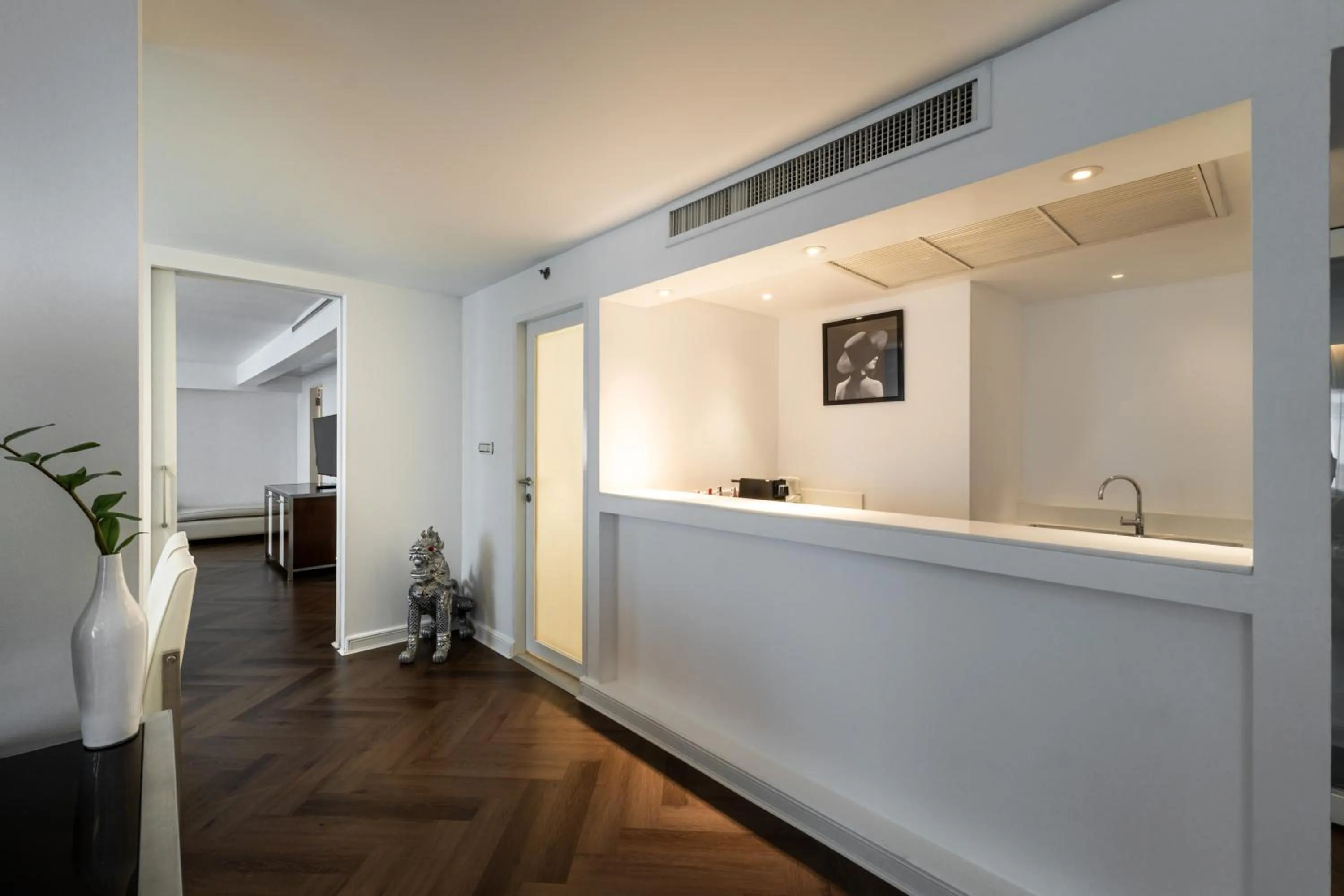 Living room in Night Hotel Bangkok - Sukhumvit 15