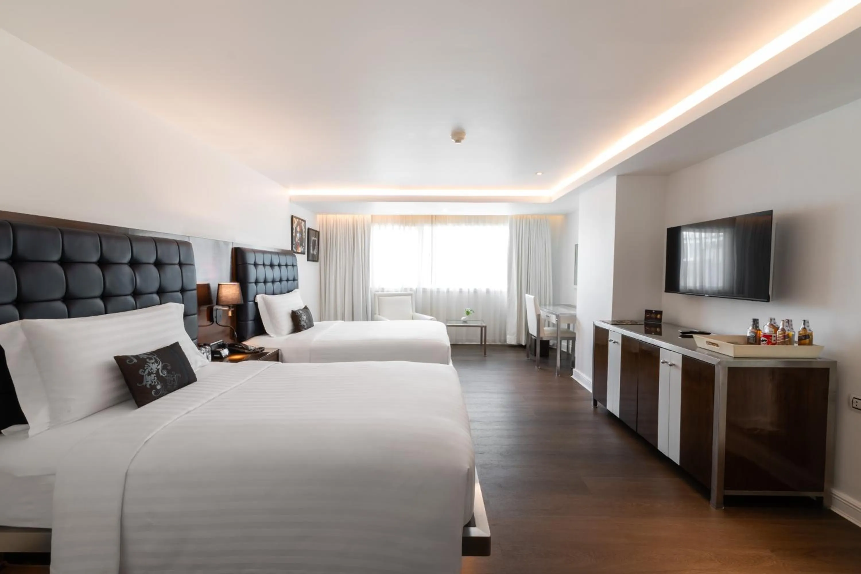 Bed in Night Hotel Bangkok - Sukhumvit 15