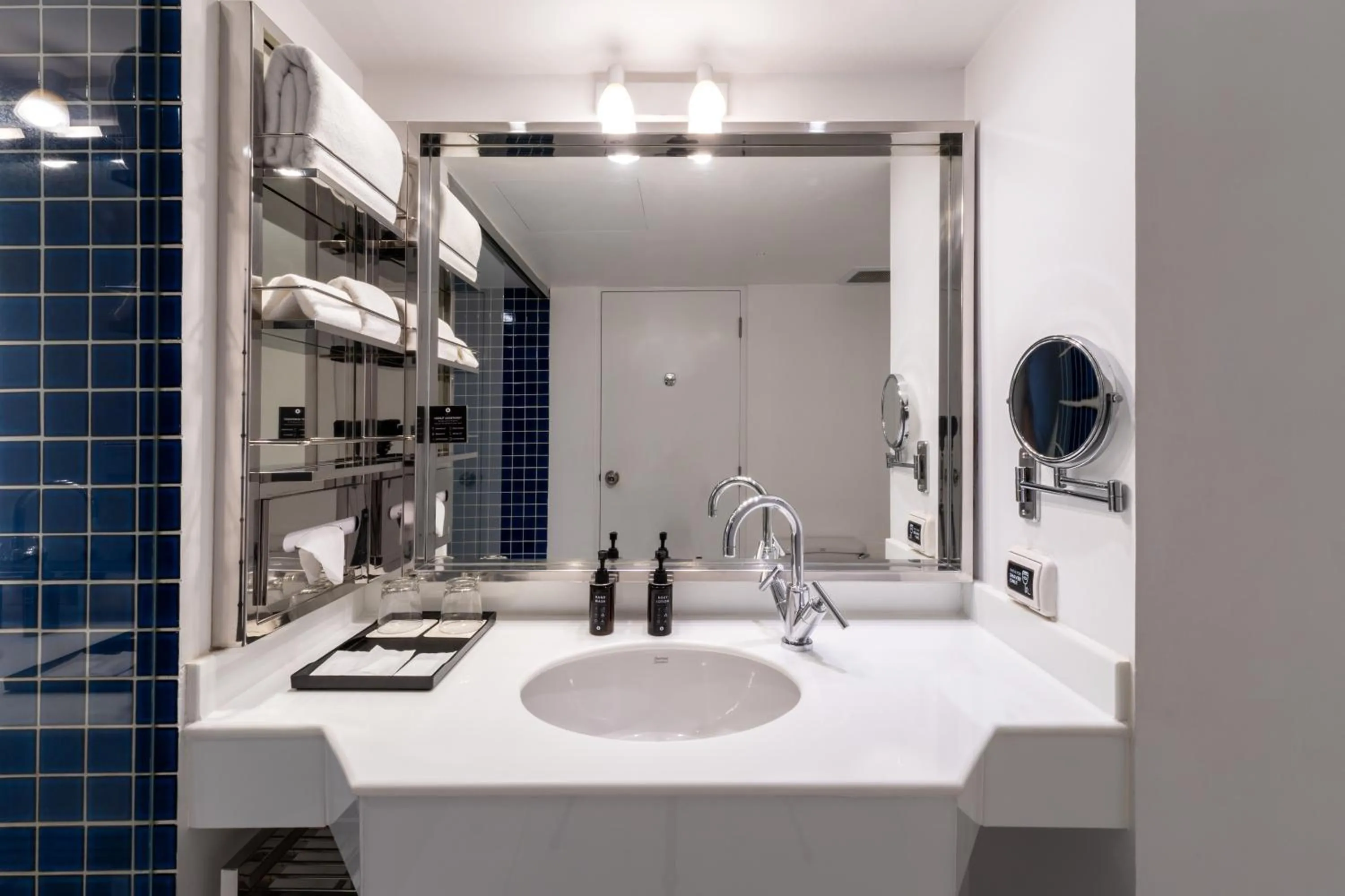 Bathroom in Night Hotel Bangkok - Sukhumvit 15