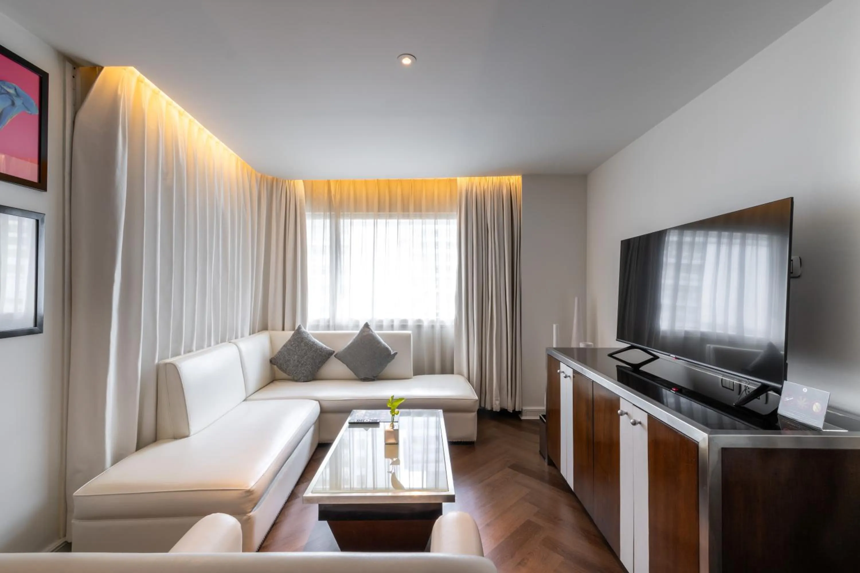 Living room in Night Hotel Bangkok - Sukhumvit 15