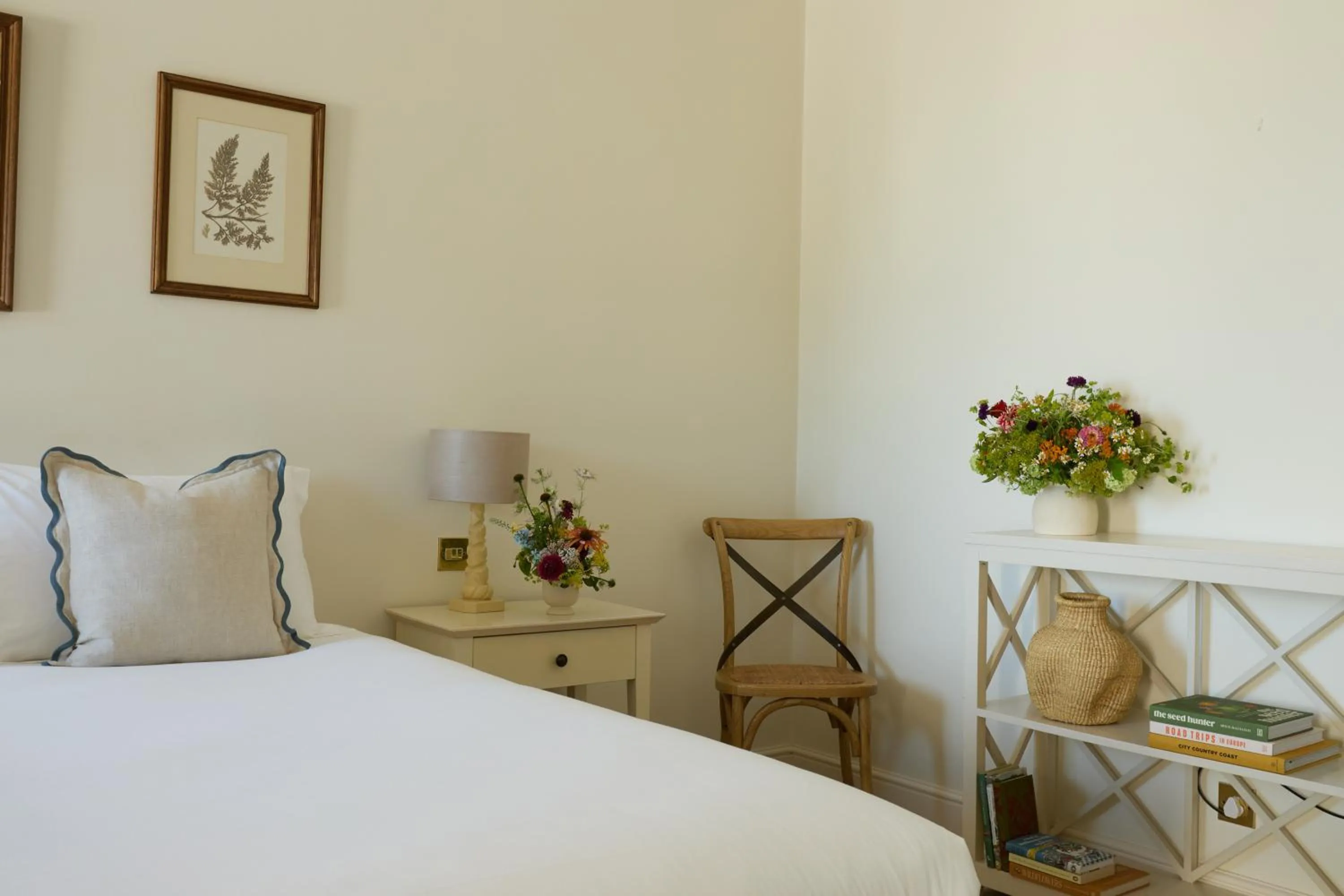 Bedroom, Bed in Fermain Valley Hotel