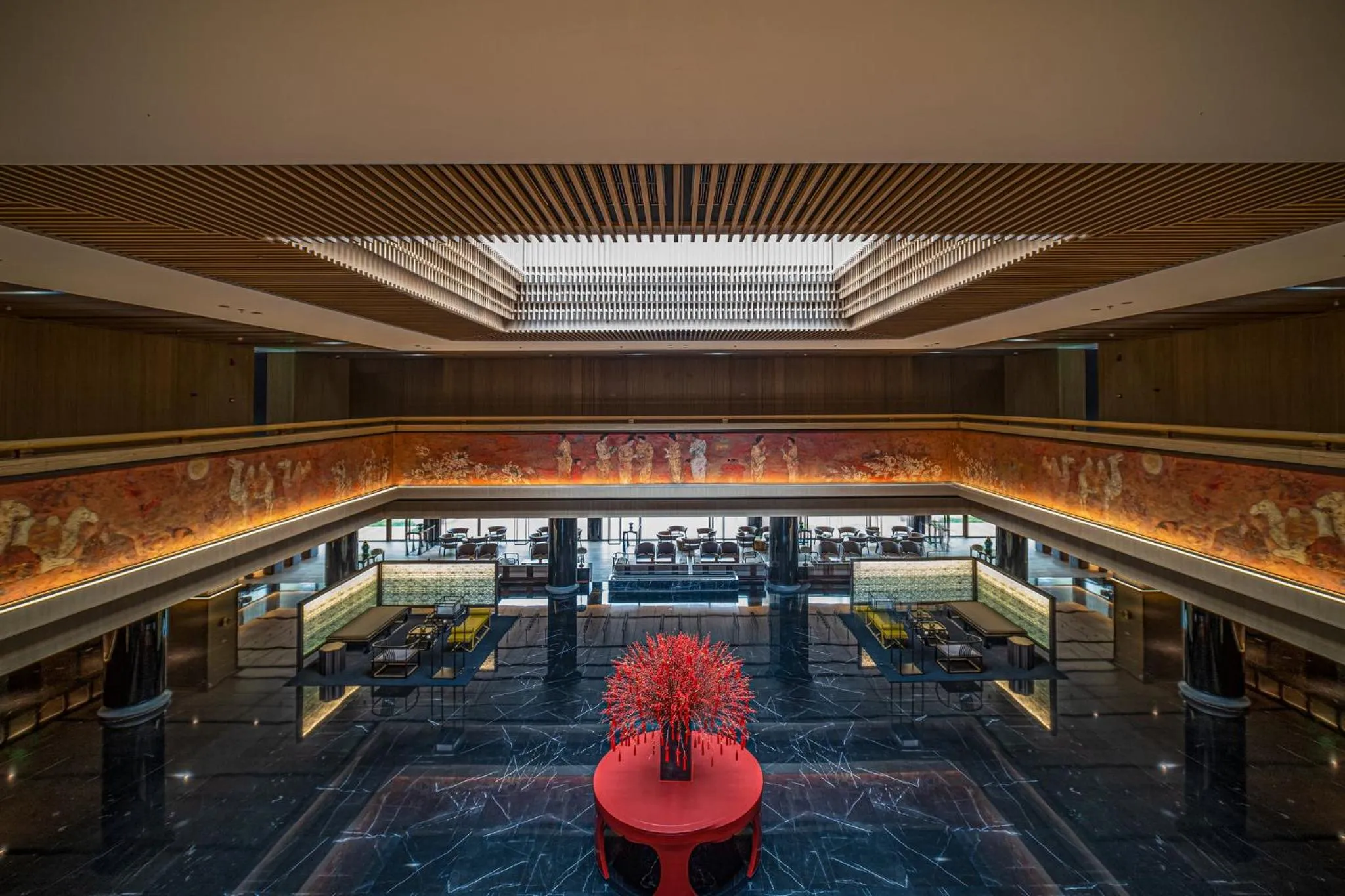 Property building in HUALUXE Xi'an Tanghua by IHG