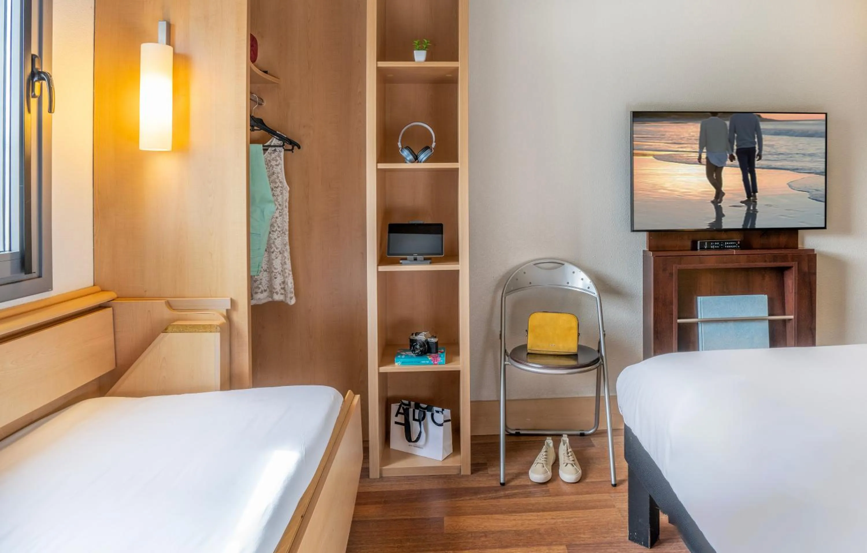 Bed in Ibis Madrid Alcobendas