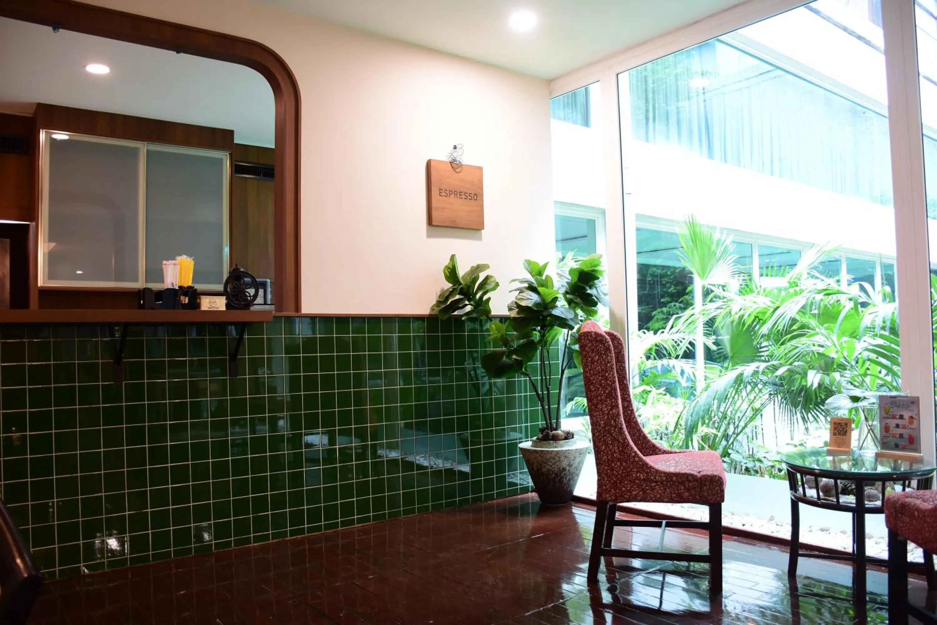 On-site shops in Ambassador Hotel Bangkok