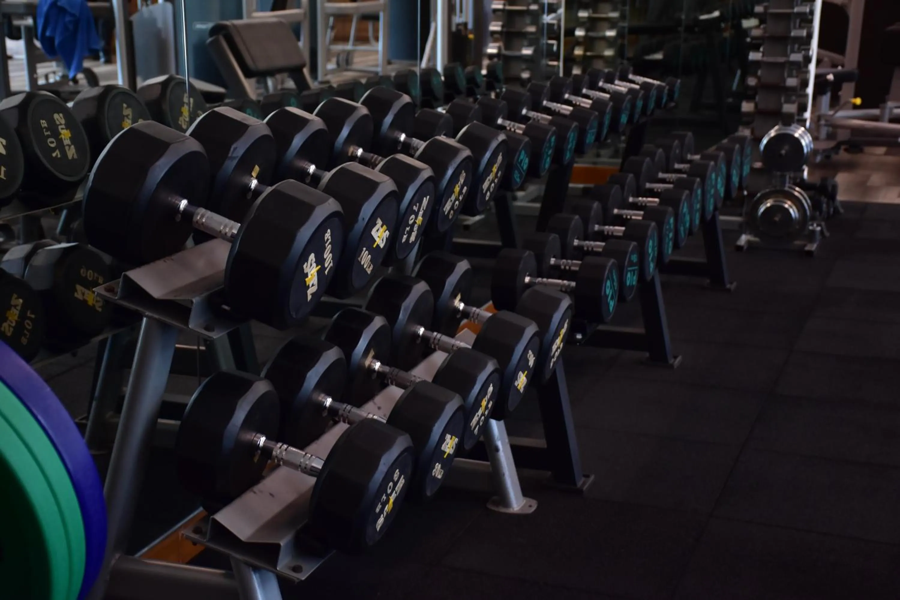 Fitness centre/facilities in Ambassador Hotel Bangkok