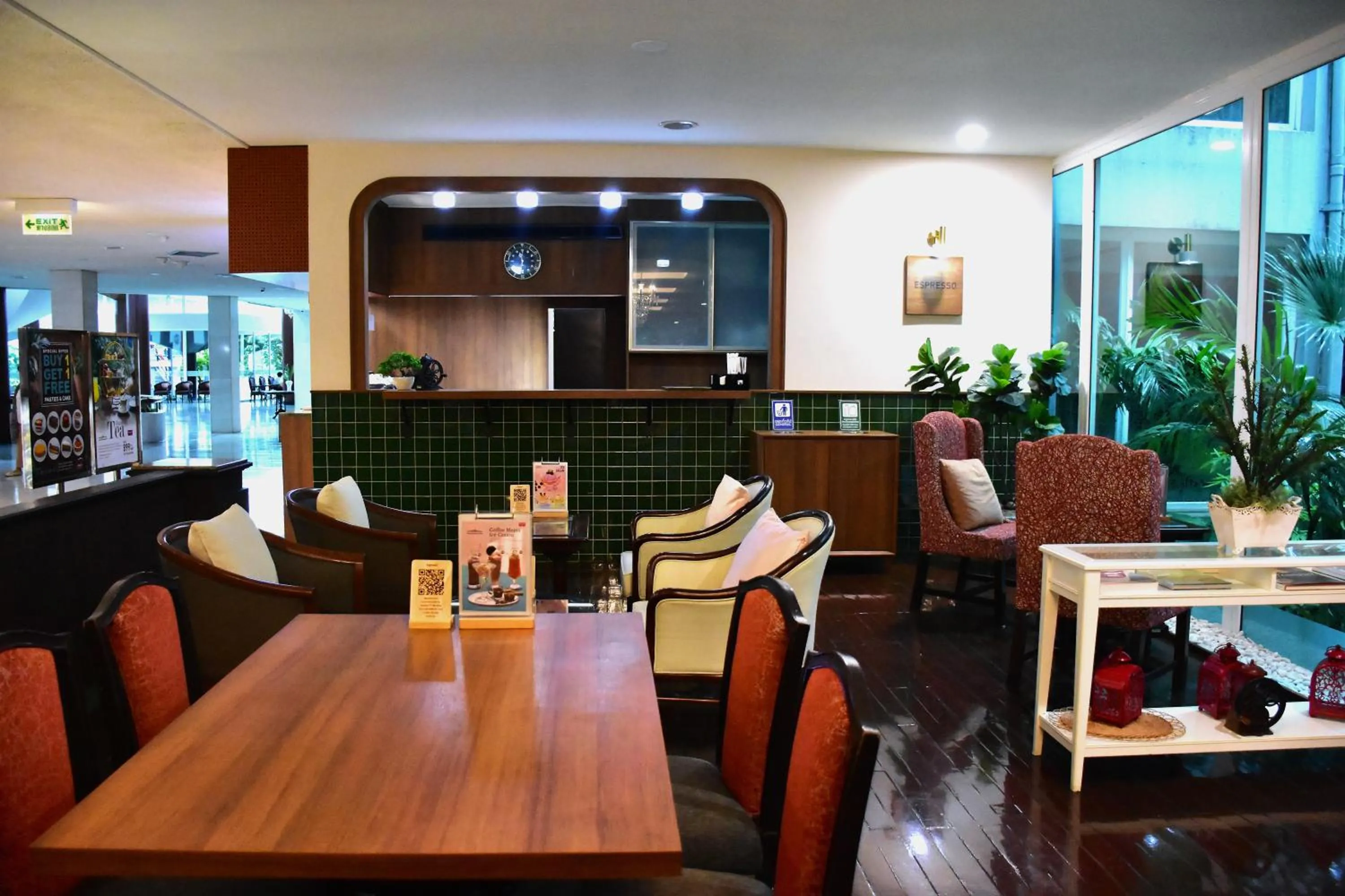 Coffee/tea facilities in Ambassador Hotel Bangkok