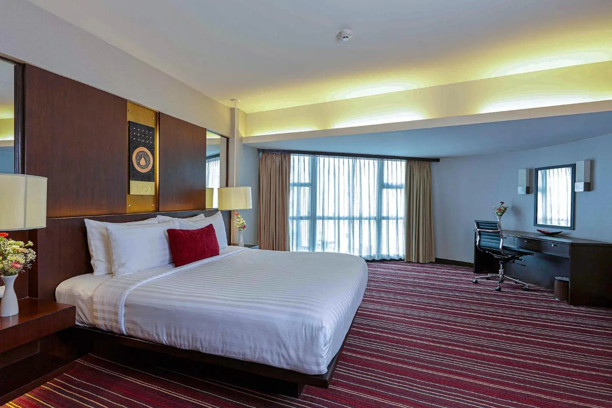 Superior Suite Double Bed Sky Wing in Ambassador Hotel Bangkok Superior Suite Double Bed Sky Wing in Ambassador Hotel Bangkok