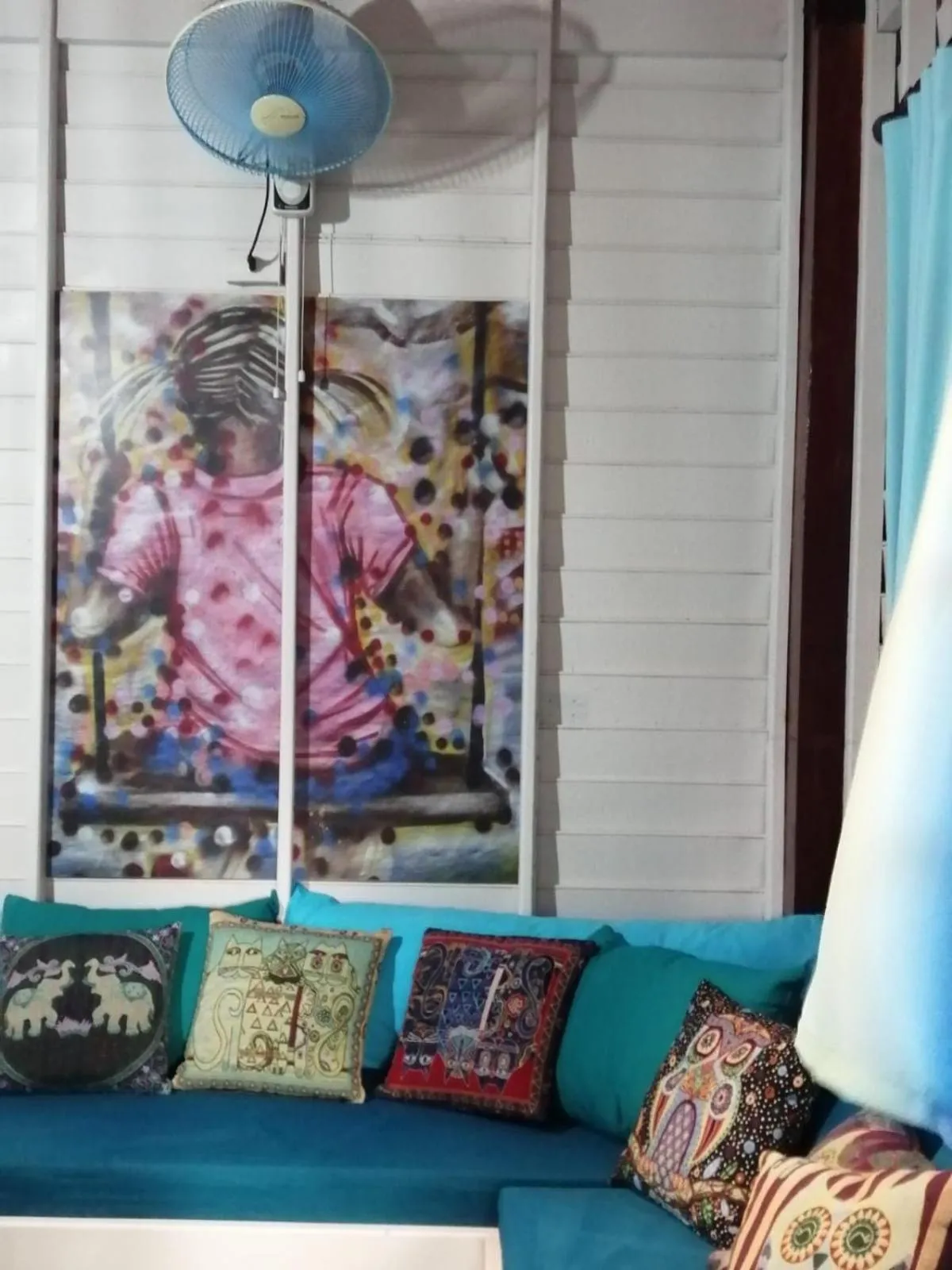 Facade/entrance in Baan Kiao