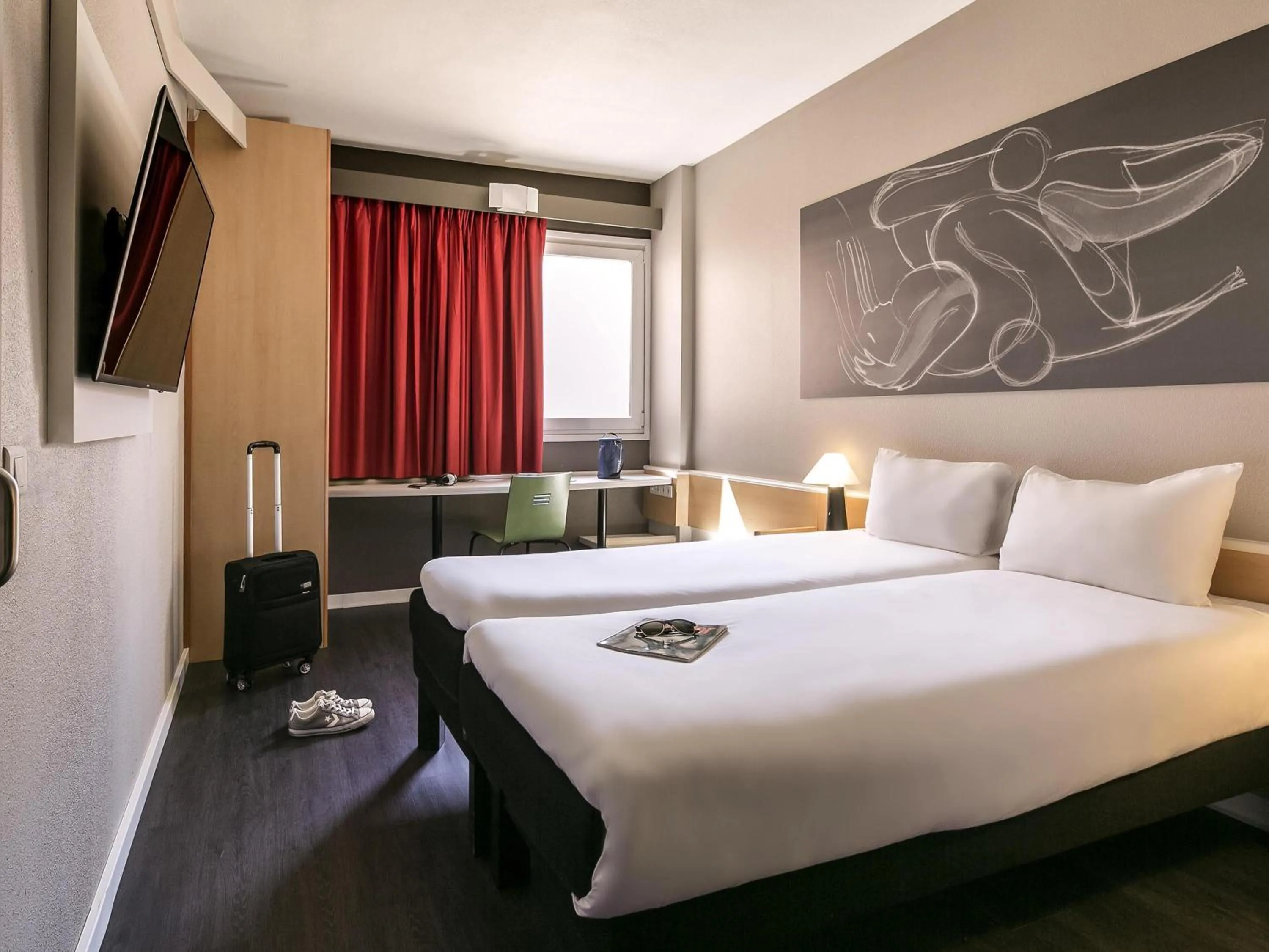 Bedroom, Bed in Ibis Madrid Getafe