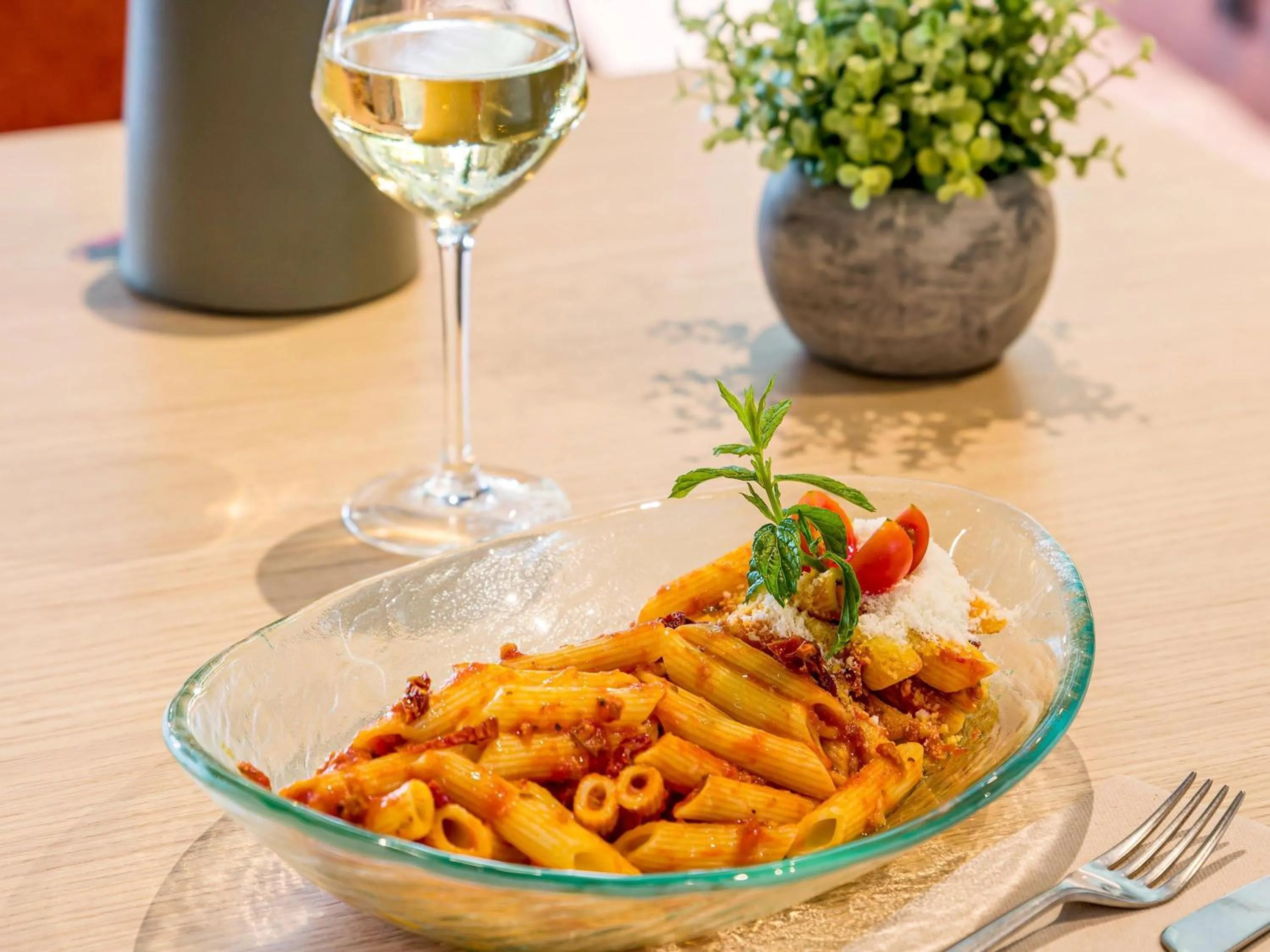 Restaurant/places to eat in Ibis Madrid Getafe