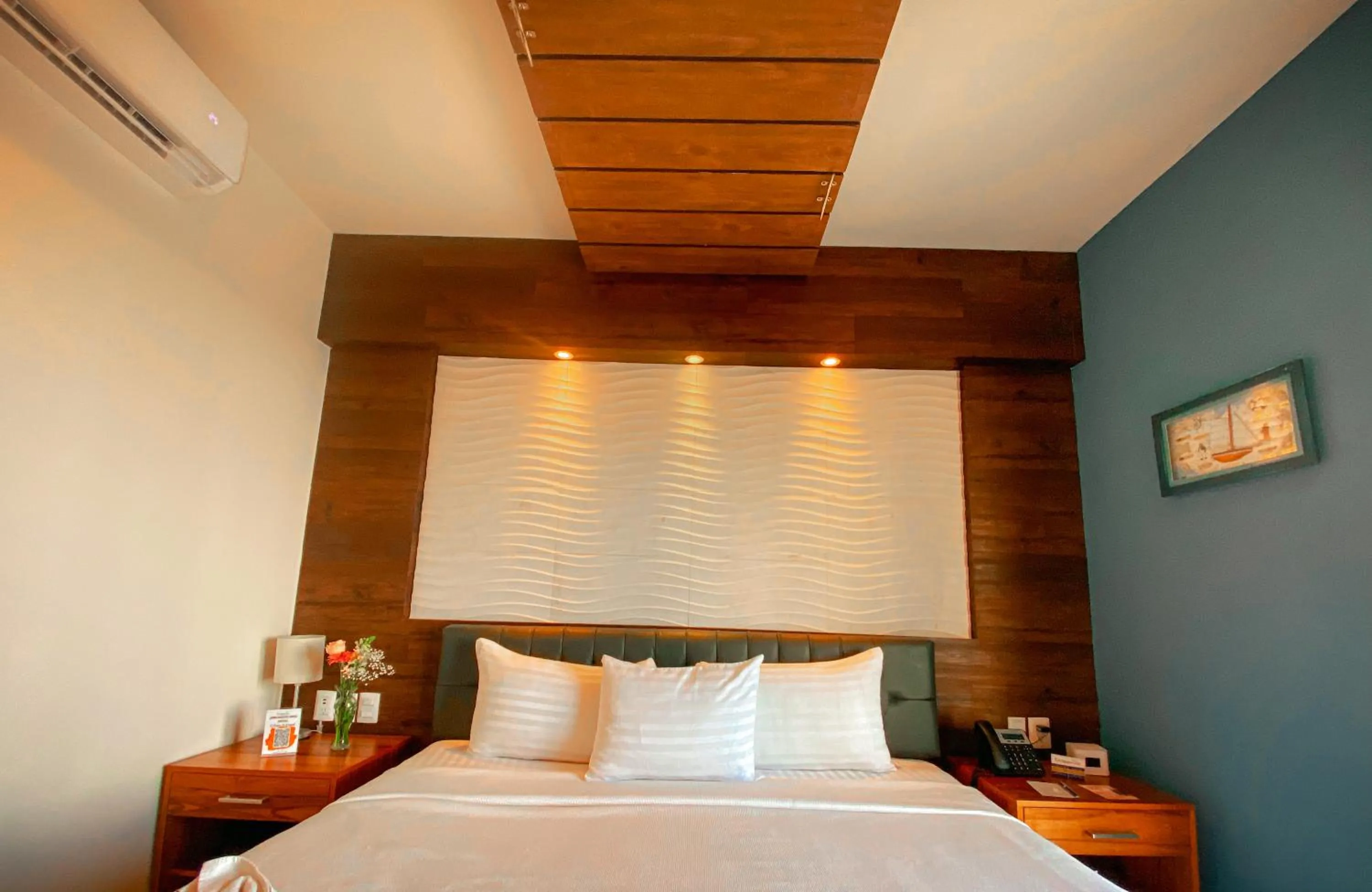 Bed in Hotel Clipperton