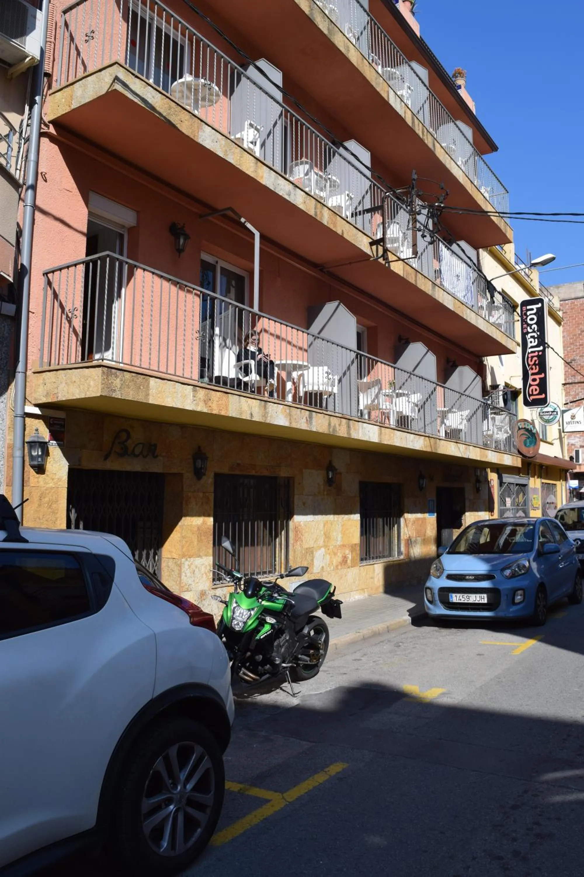 Property building in Hostal Isabel