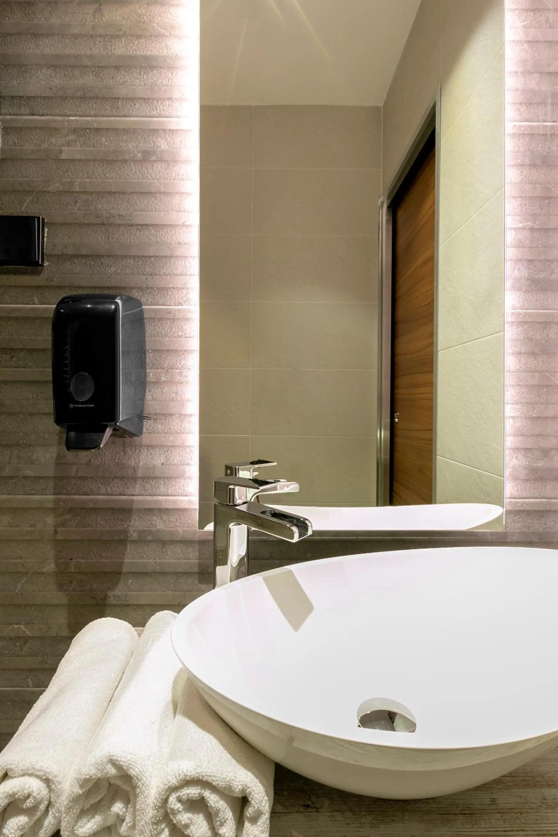 Bathroom in Hostal Anton Martin