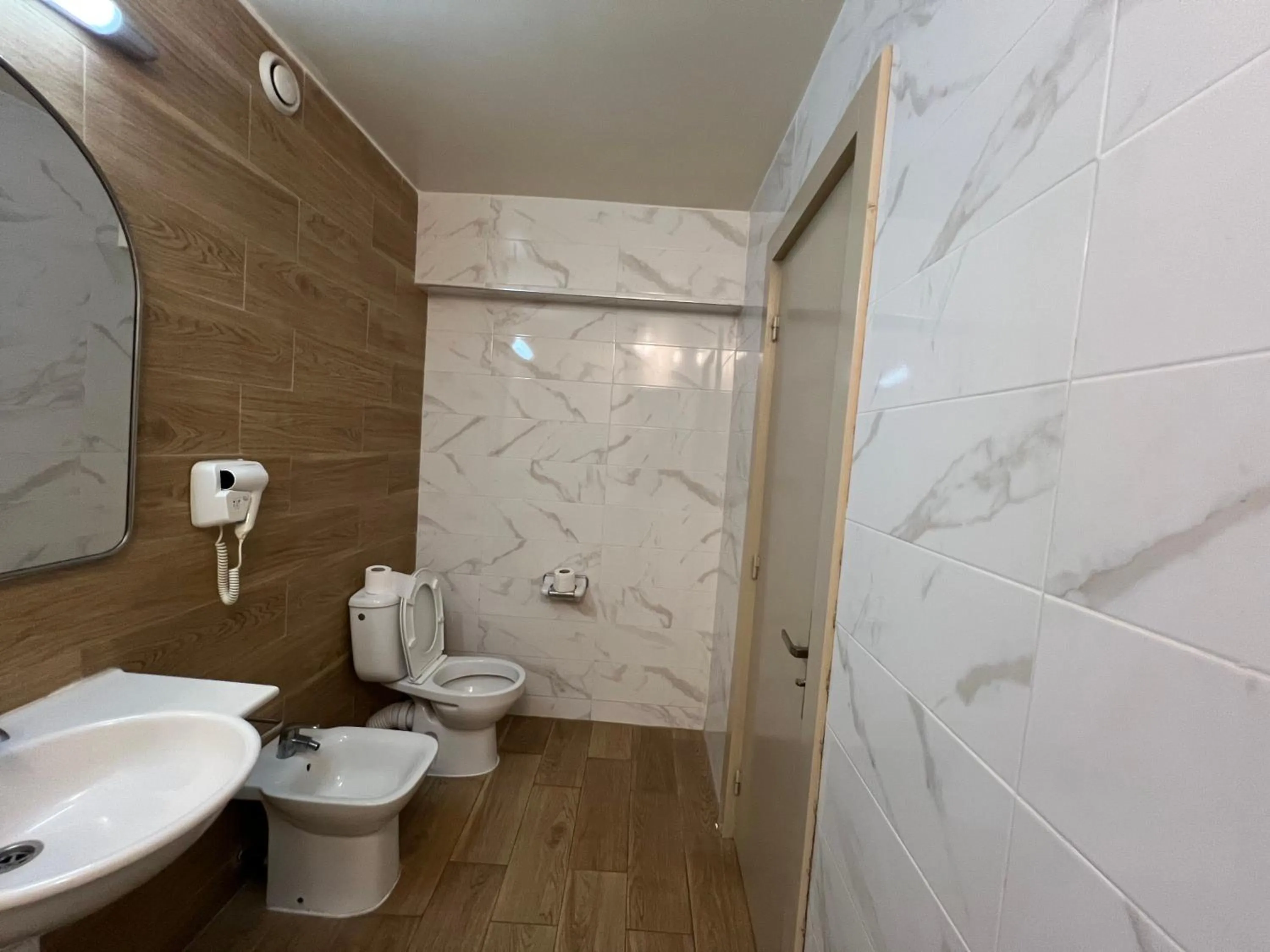 Bathroom in HAMILTON Agadir