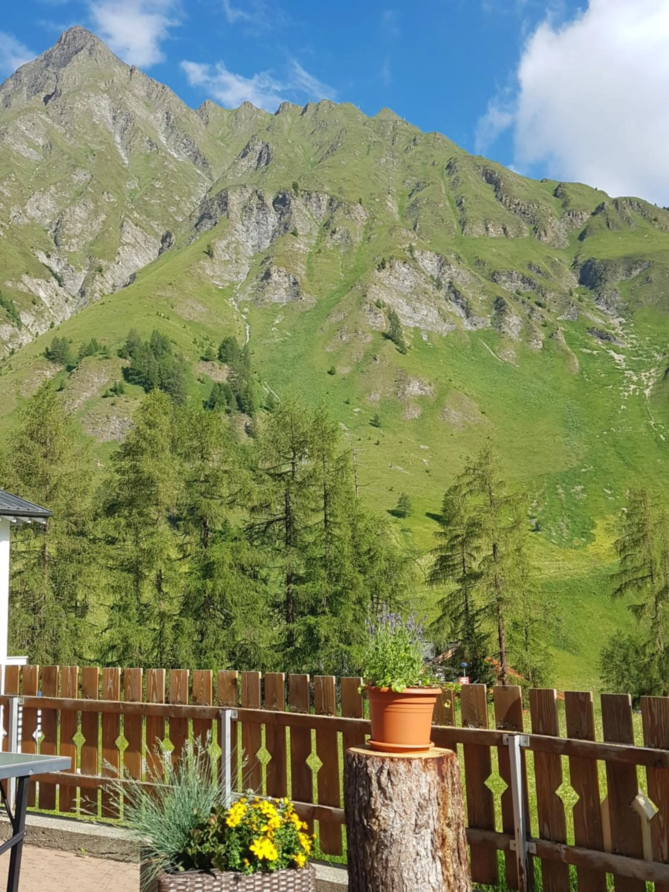 Balcony/Terrace in Apart-Garni Motnaida