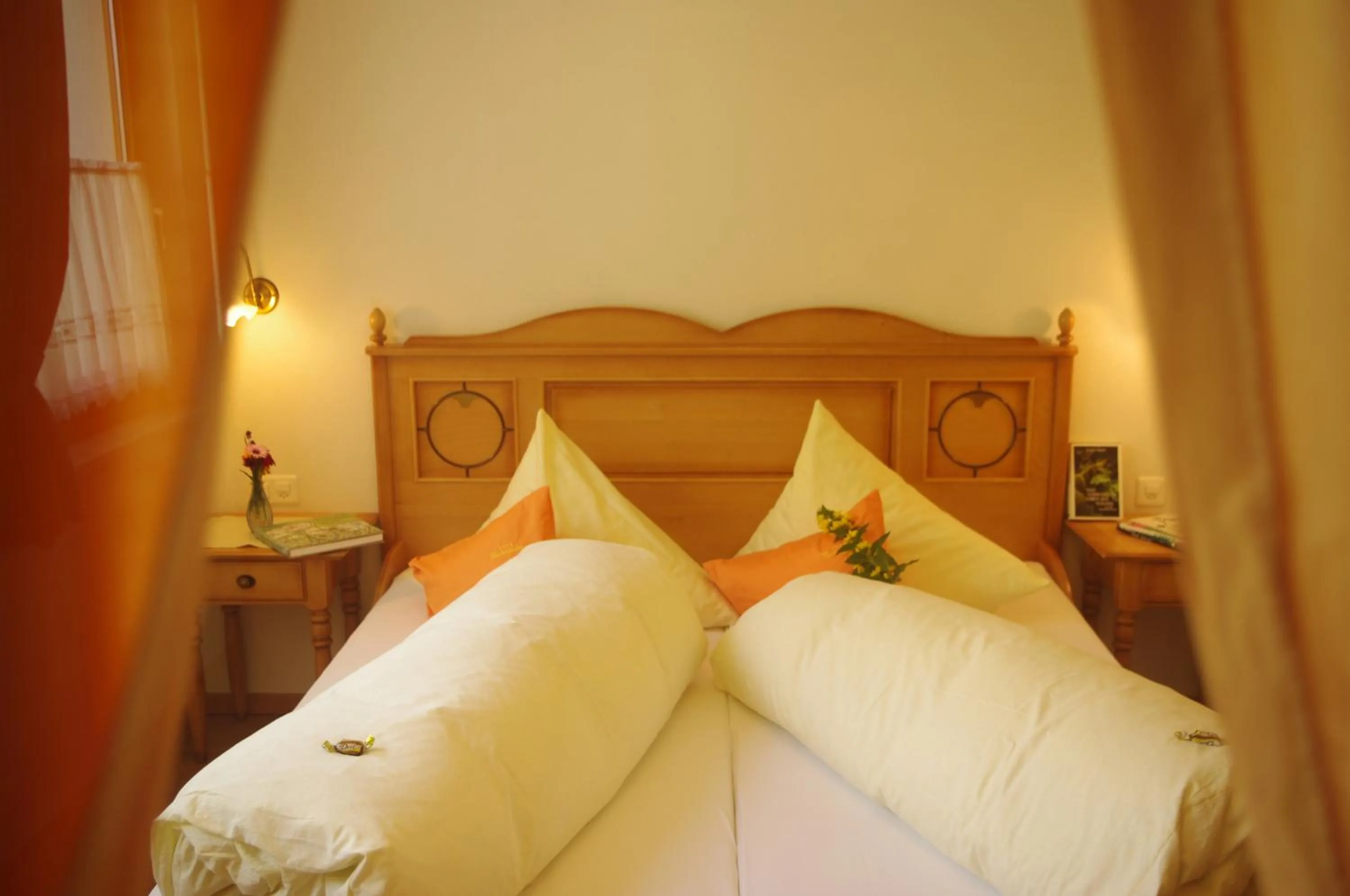 Bed in Apart-Garni Motnaida