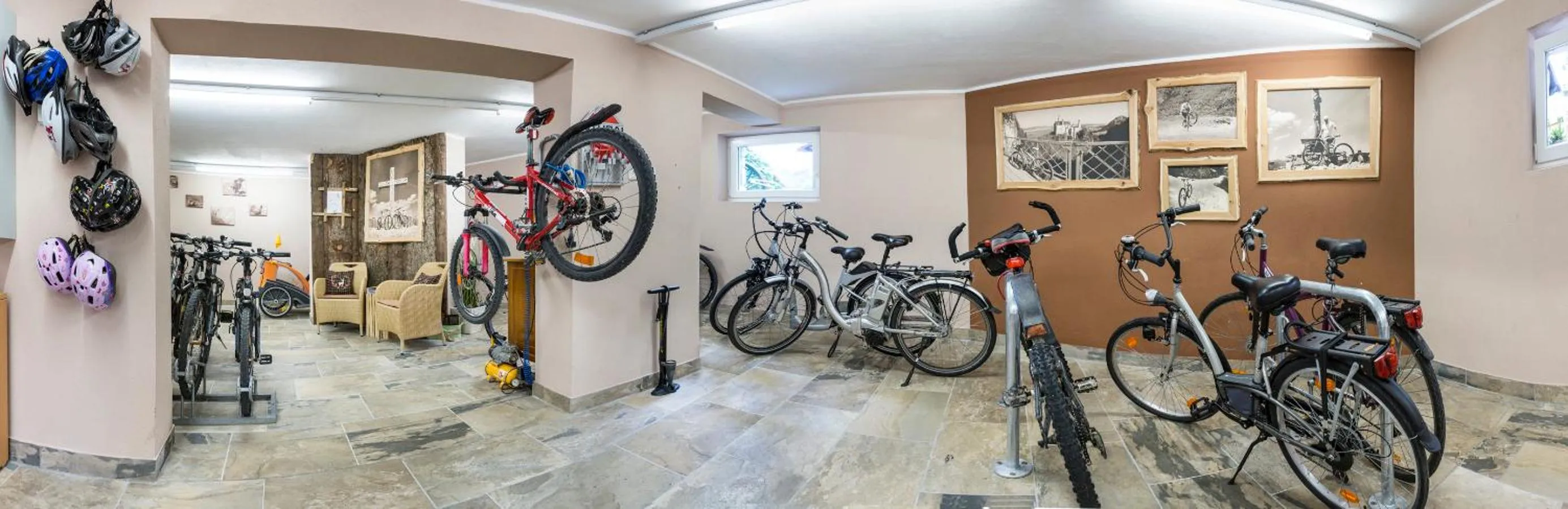 Area and facilities in Hotel "Zum Ritter"