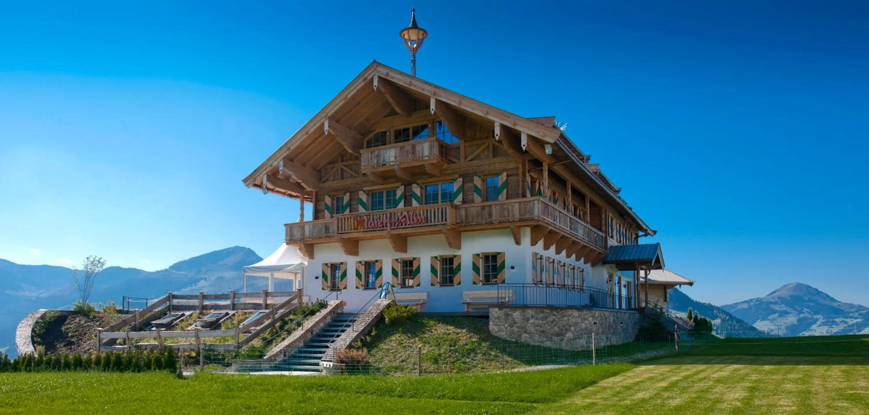 Property building in Maierl-Alm & Maierl-Chalets