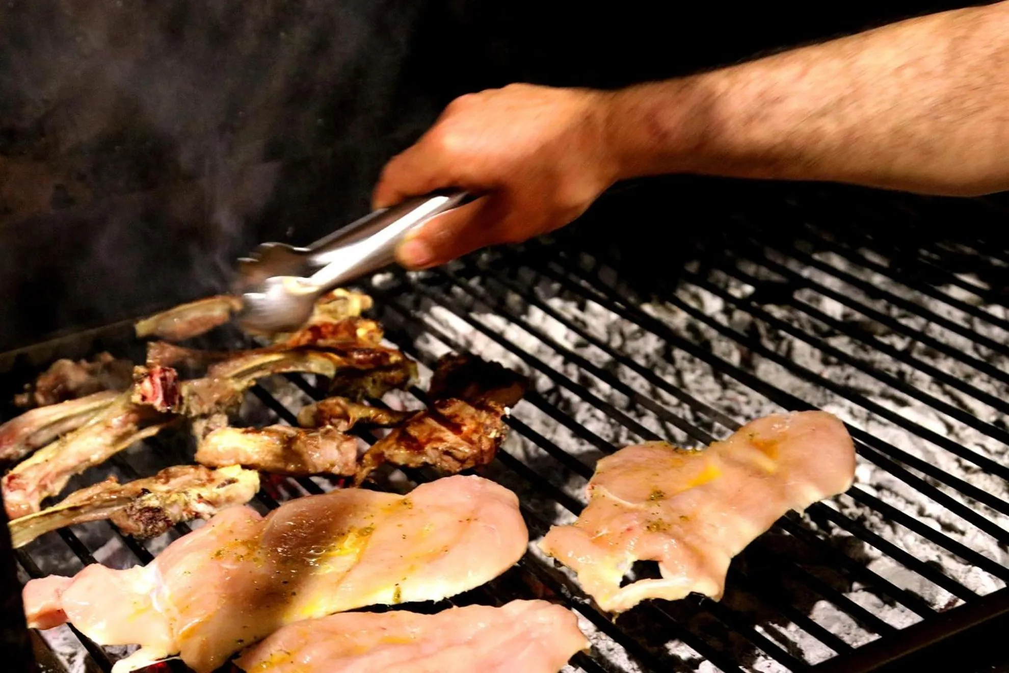 Villa Columbus Rooms and Restaurant