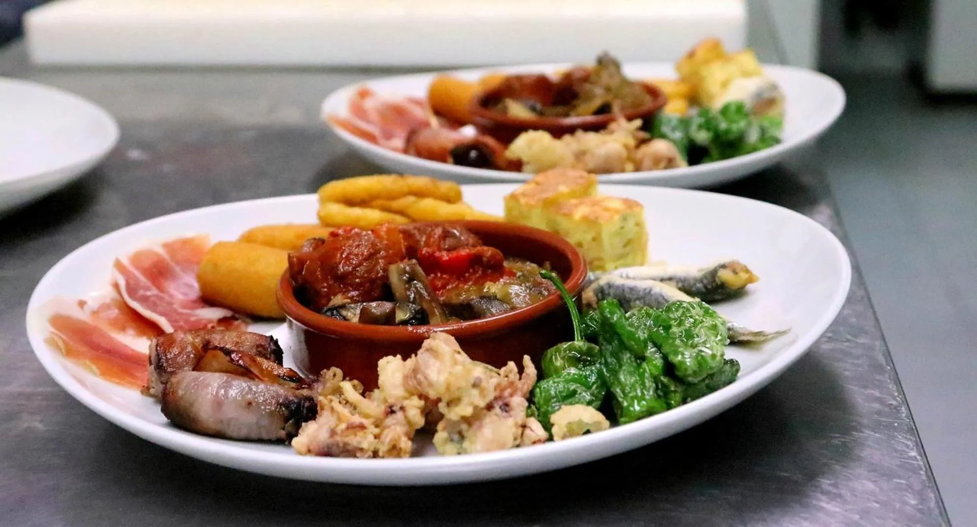 Dinner in Villa Columbus Rooms and Restaurant