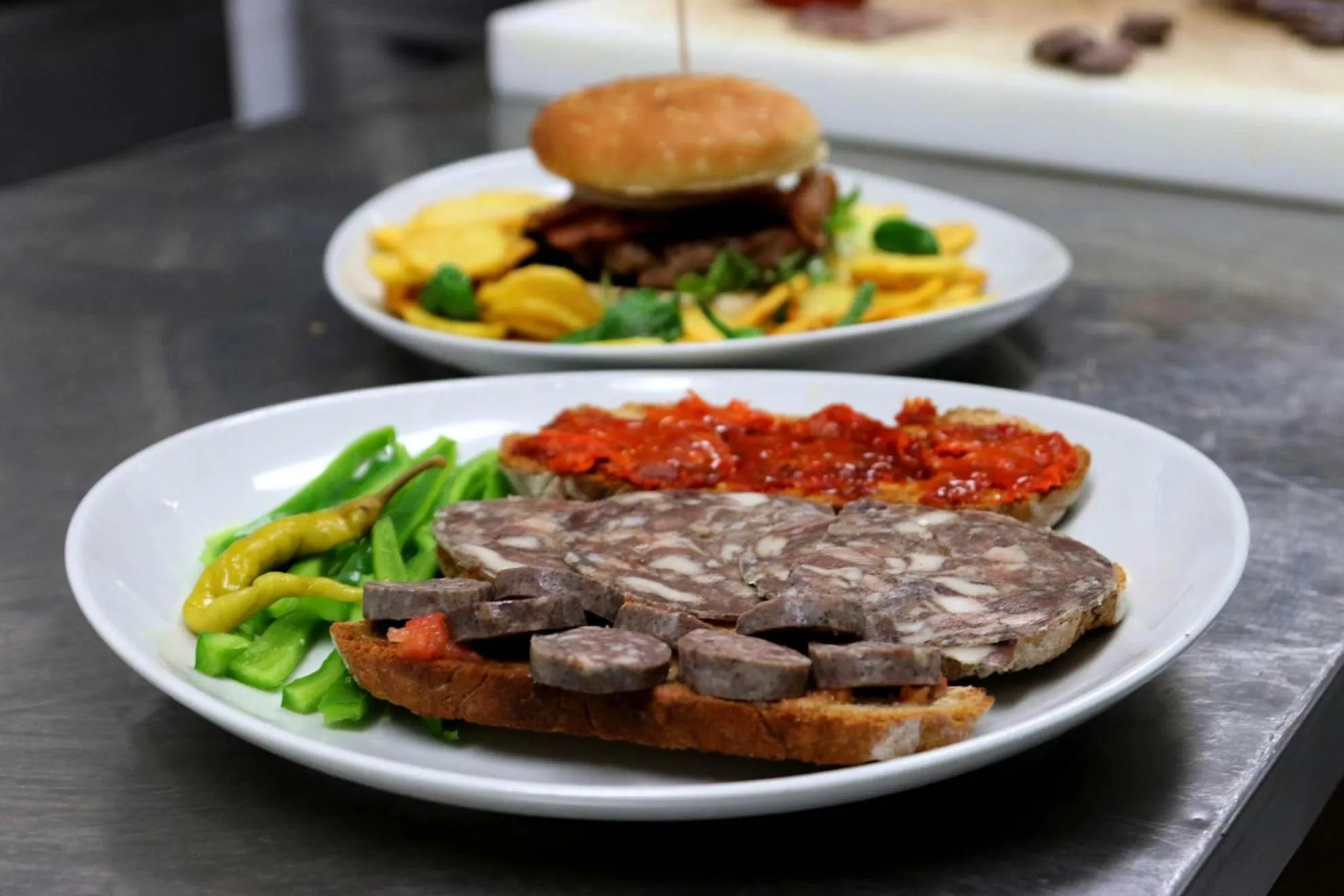 Villa Columbus Rooms and Restaurant