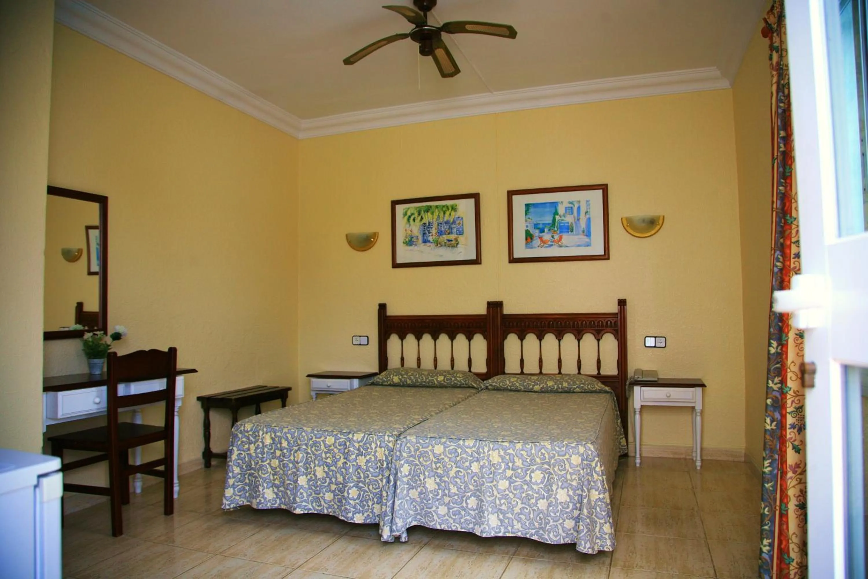 Photo of the whole room, Bed in Villa Columbus Rooms and Restaurant