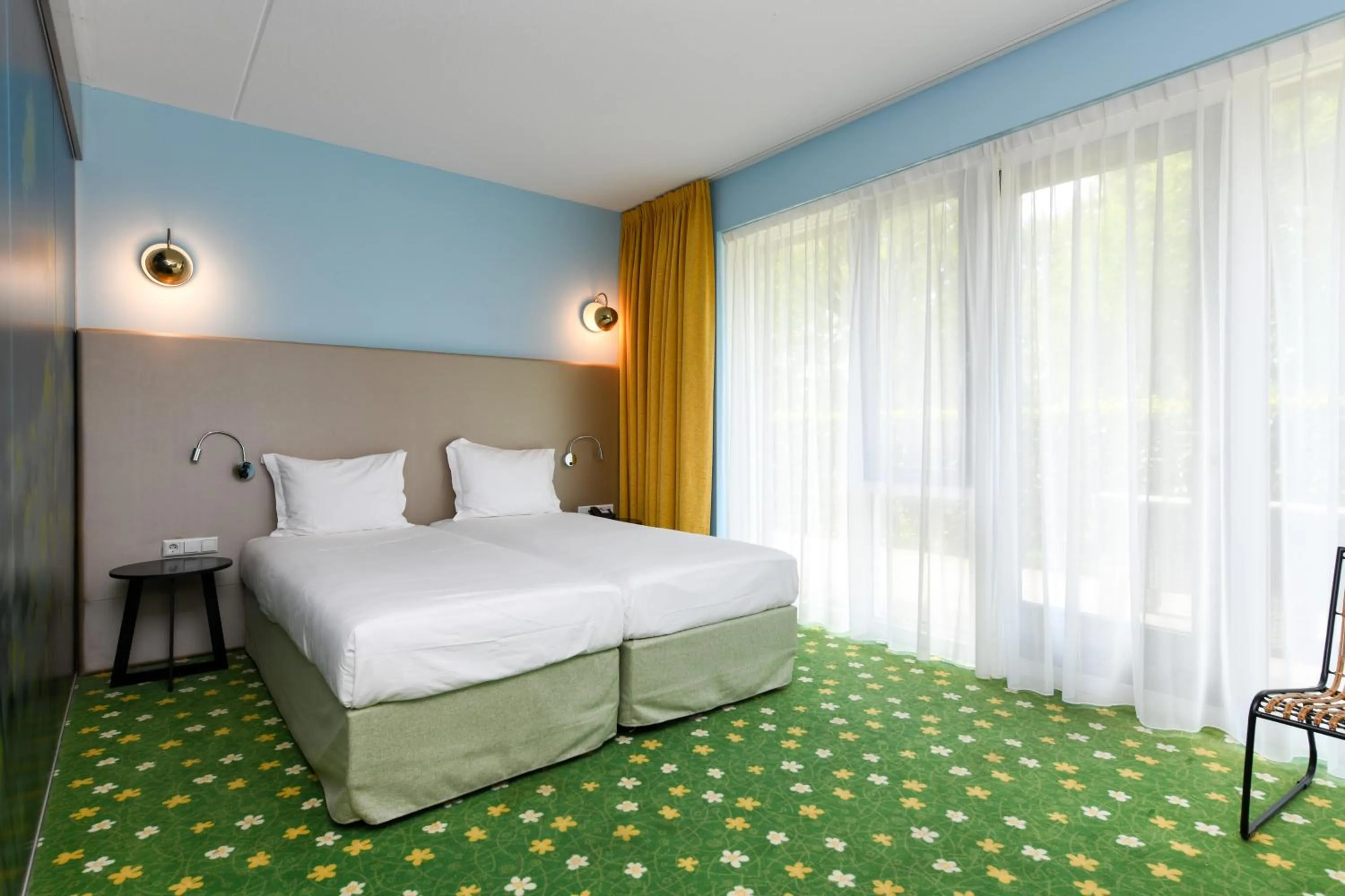 Bed in Hotel De Roode Schuur