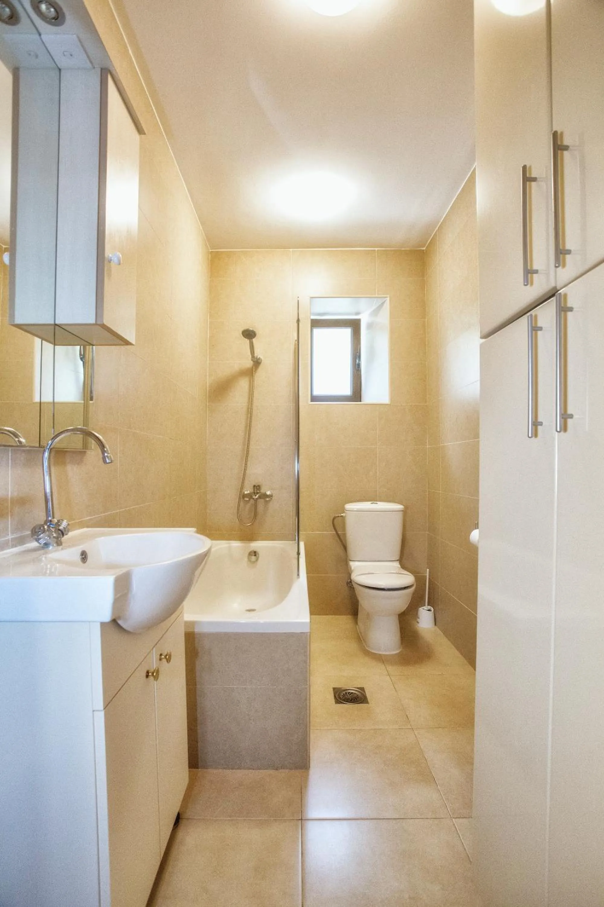 Bathroom in Hotel Admiral