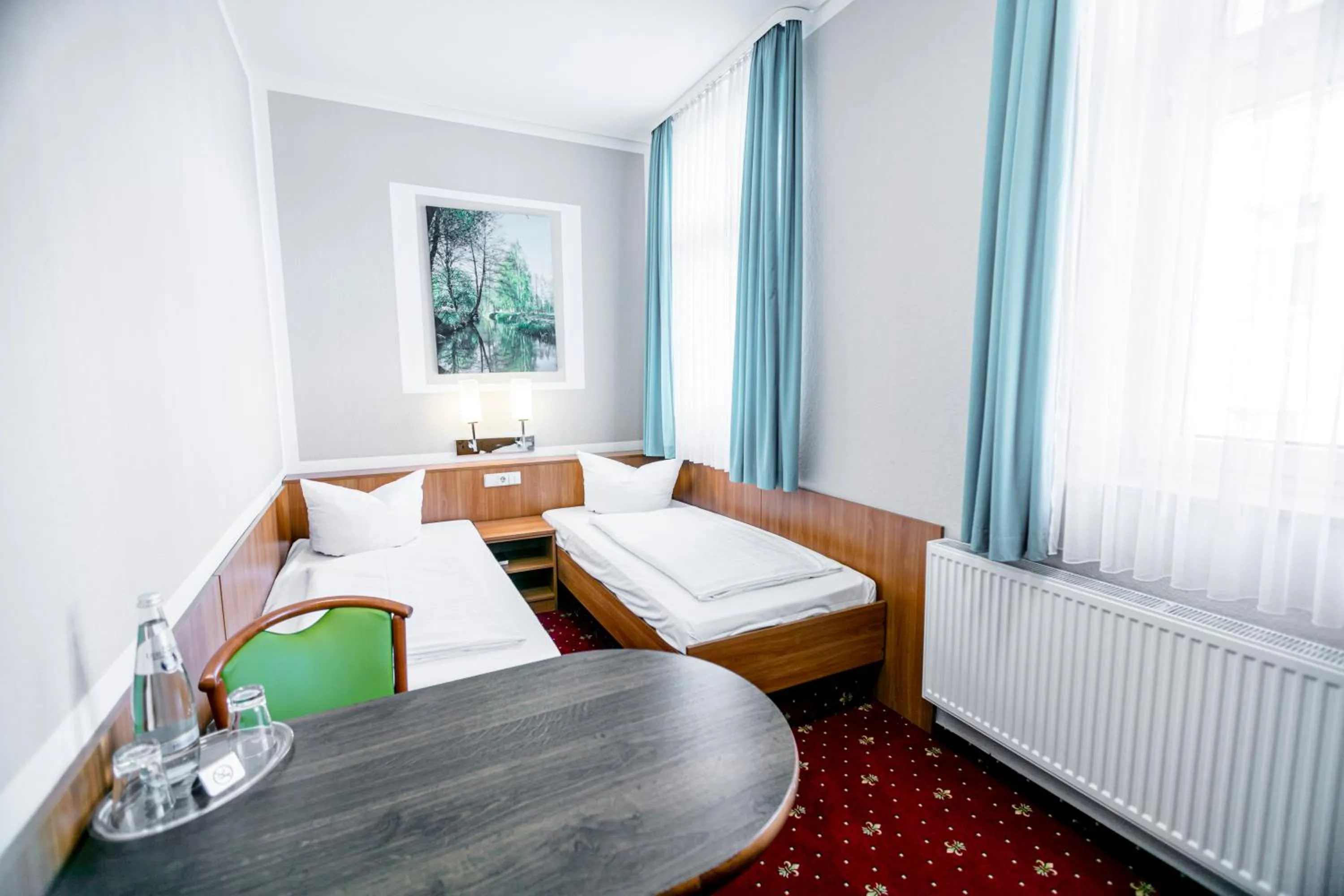 Bed in Hotel Zum Goldenen Löwen