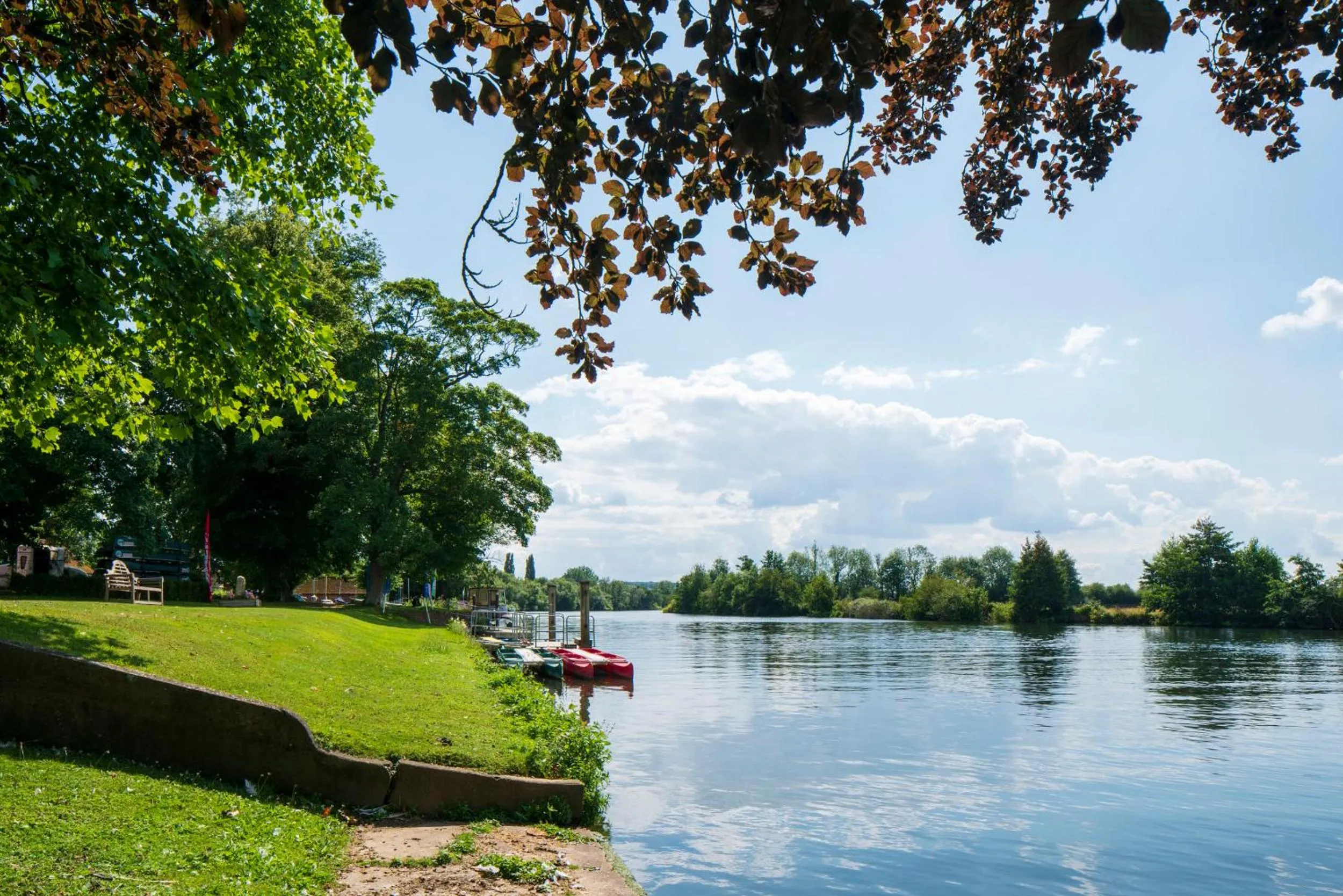Garden in Bisham Abbey National Sports Centre