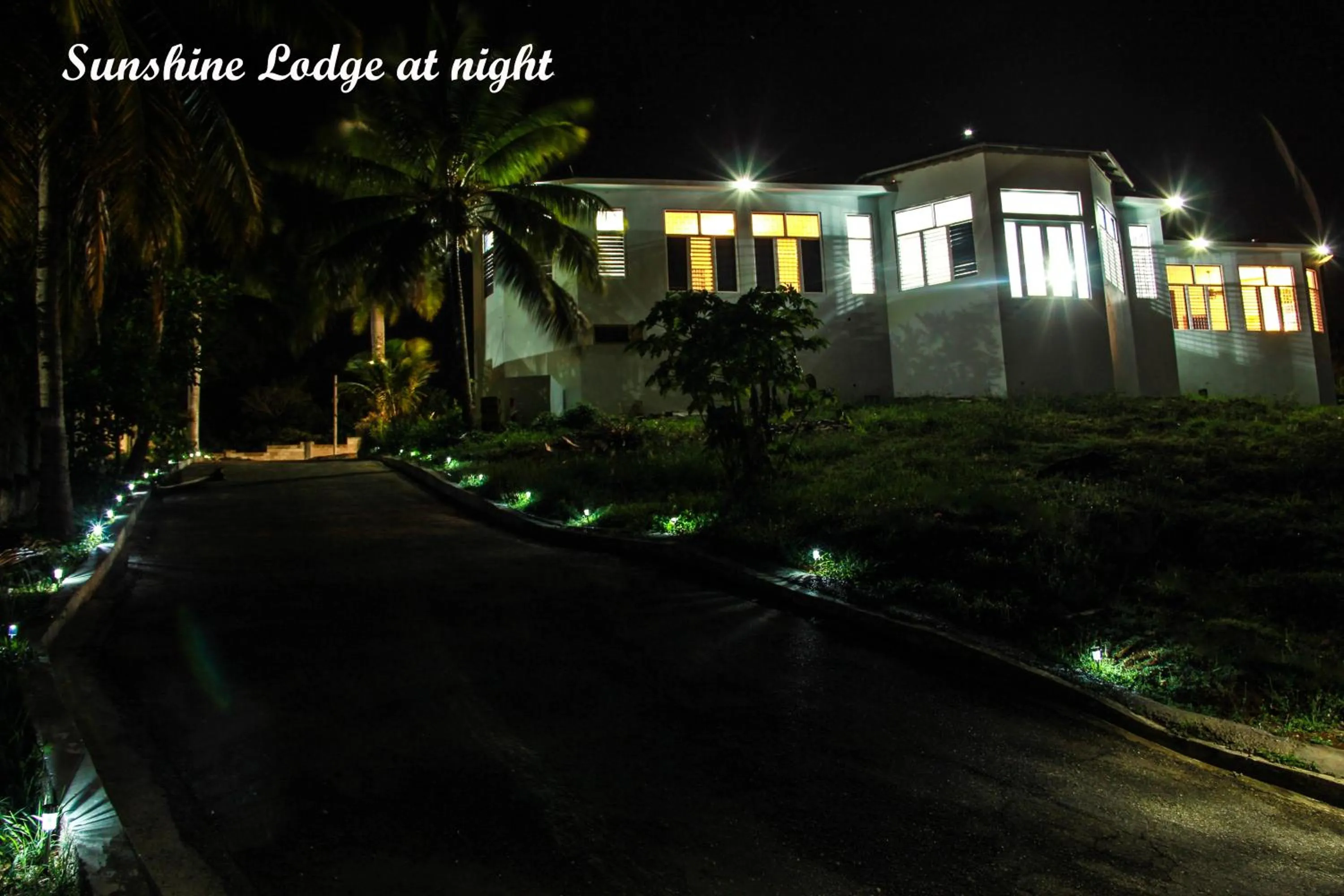 Property building in Sunshine Lodge: Your home away from home