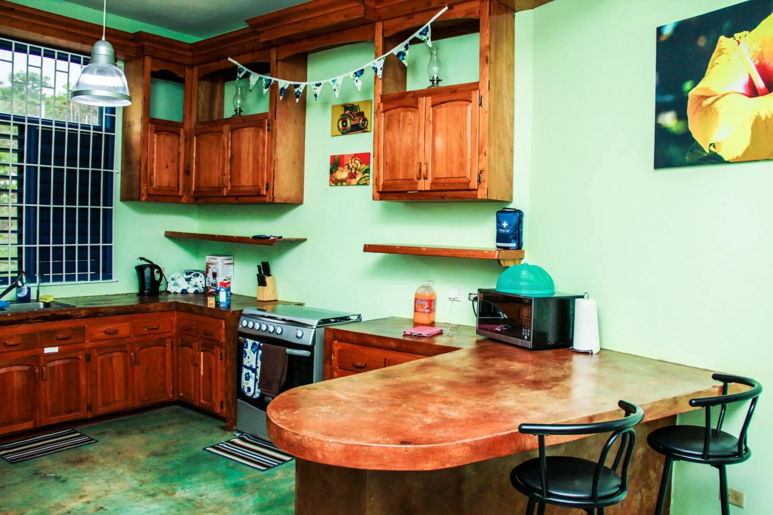 Coffee/tea facilities in Sunshine Lodge: Your home away from home