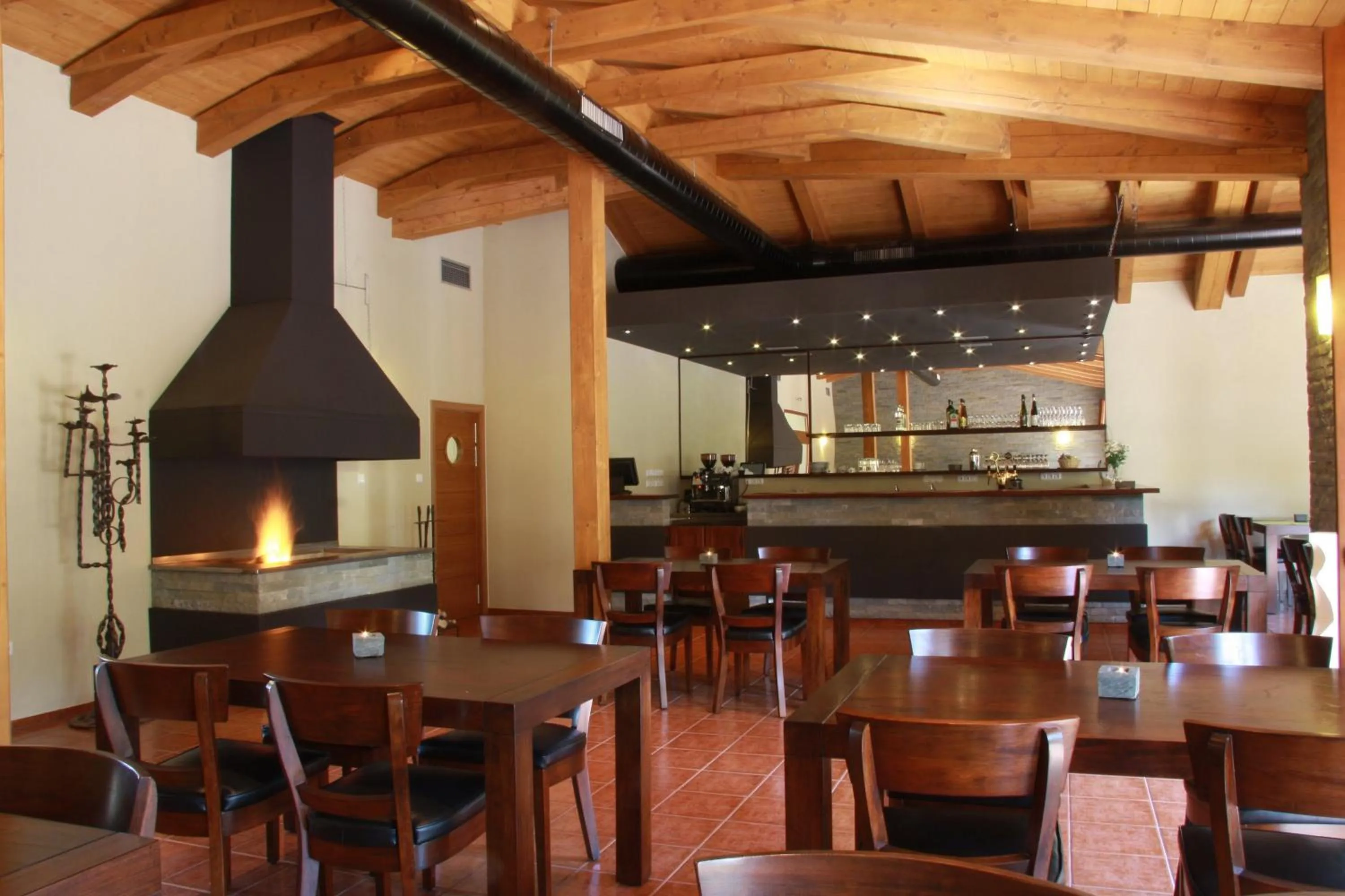 Restaurant/places to eat in Beltine Forest Hotel