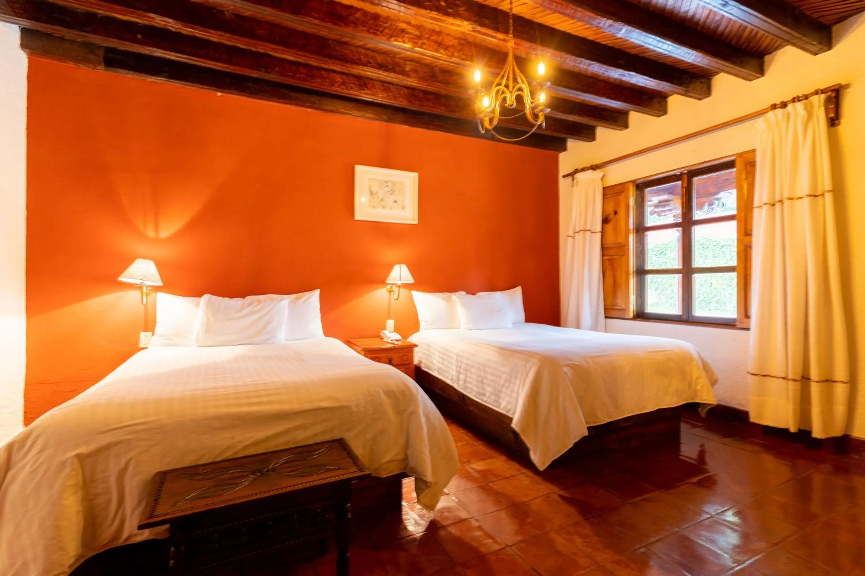 Bedroom, Bed in Mision Patzcuaro