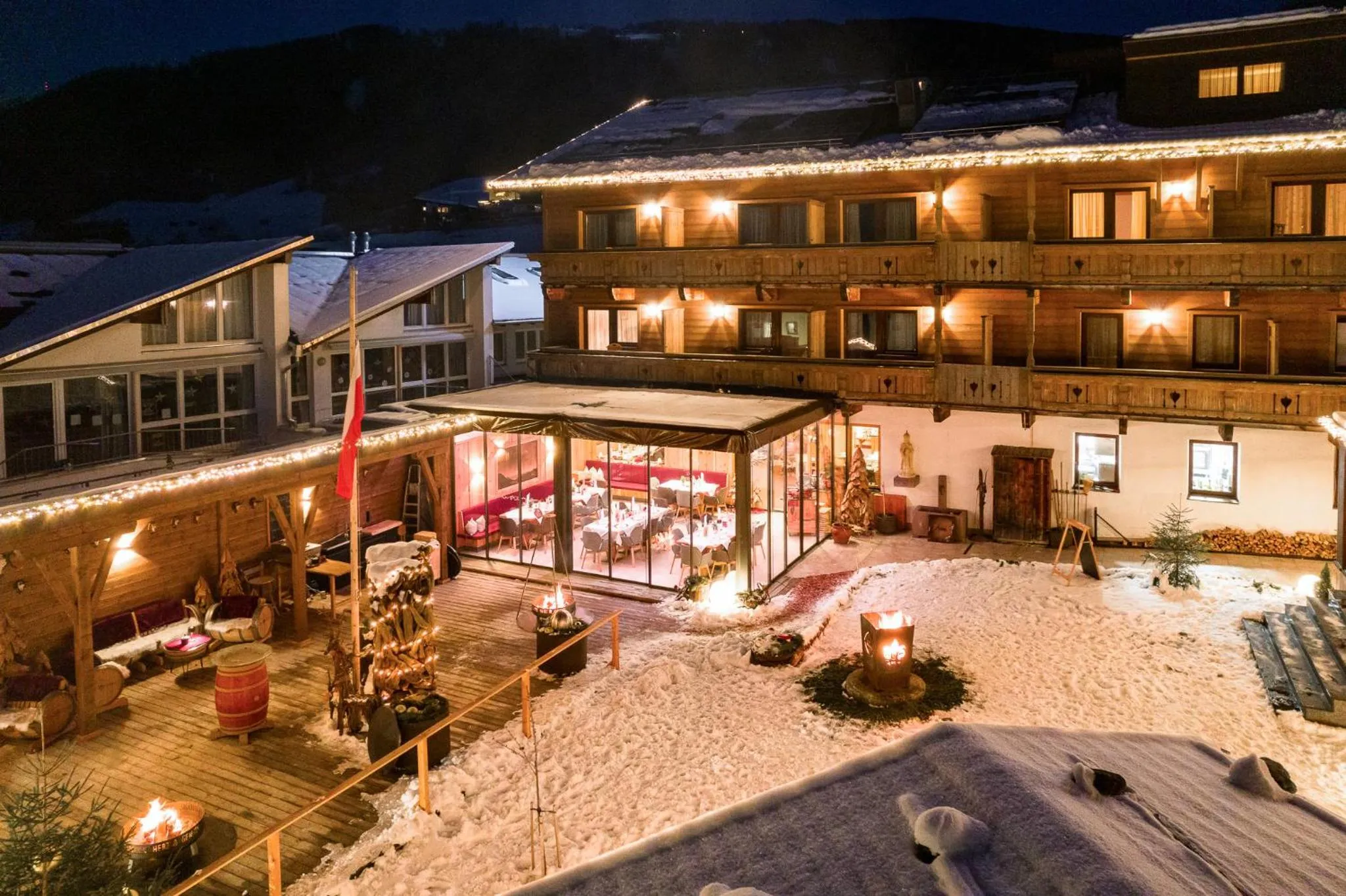 Night in Hotel Alpenstolz