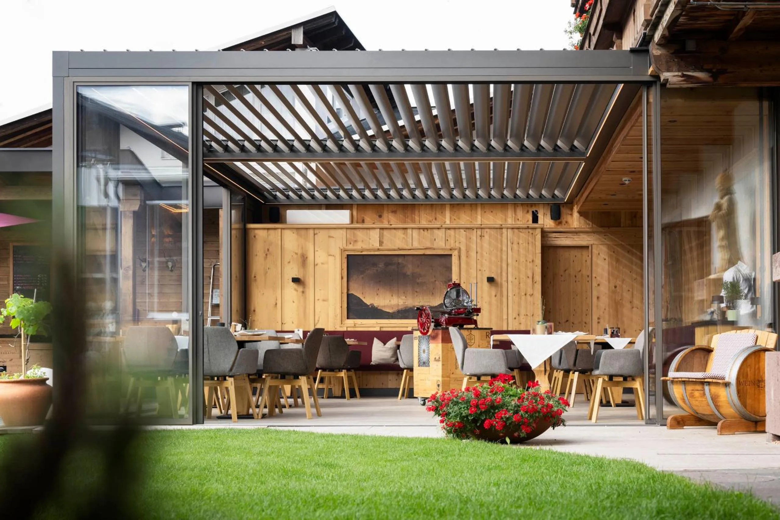 Garden in Hotel Alpenstolz