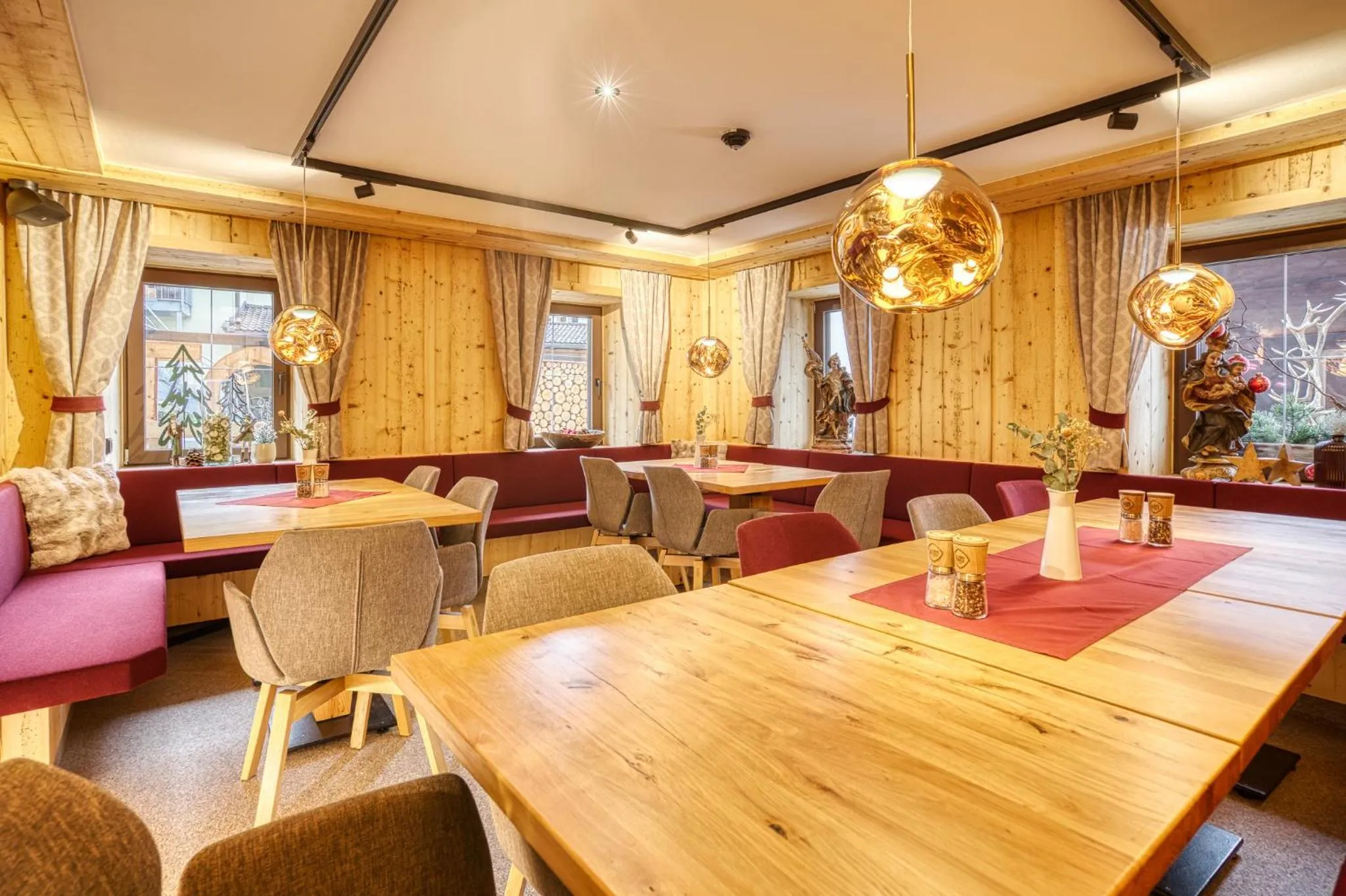 Restaurant/places to eat in Hotel Alpenstolz