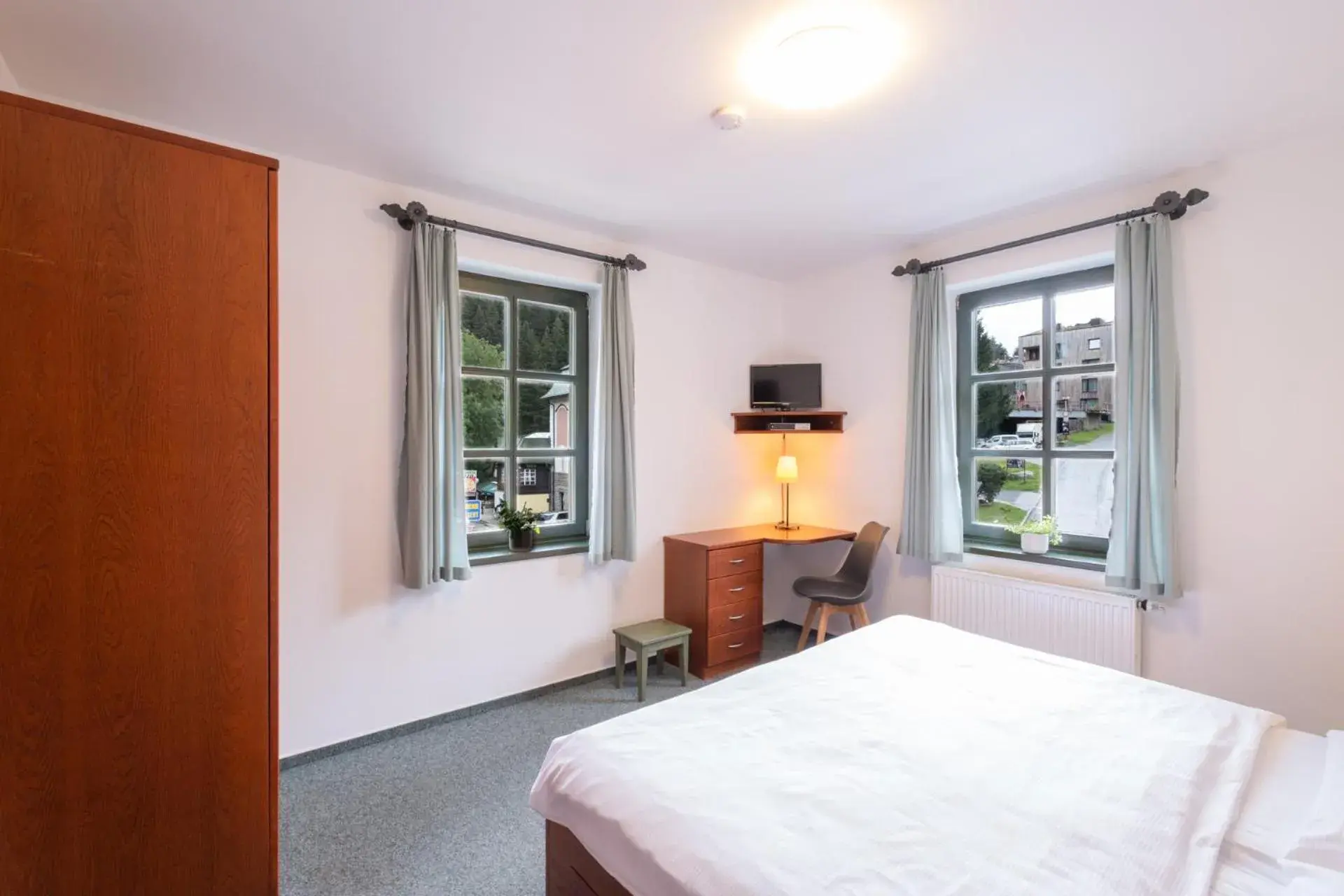 Double Room in Hotel Krokus Double Room in Hotel Krokus