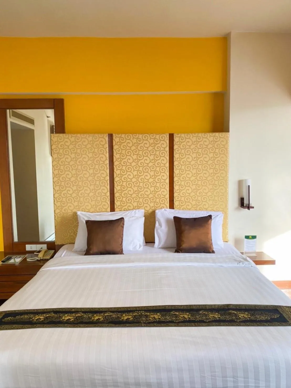 Bed in The Seasons Pattaya